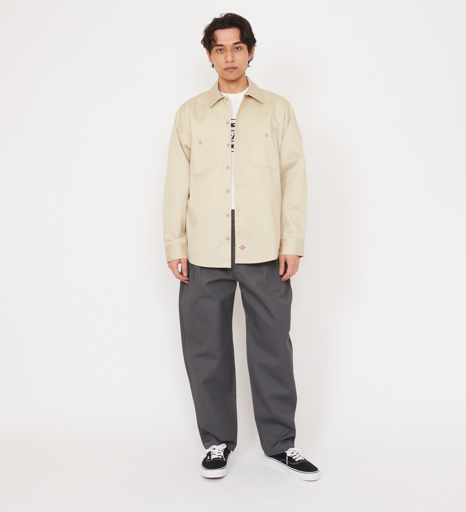 Dickies(ディッキーズ)のライト ワークシャツ　長袖 (Japan fit)|トップス/シャツ/ブラウス/メンズ|ライトベージュ