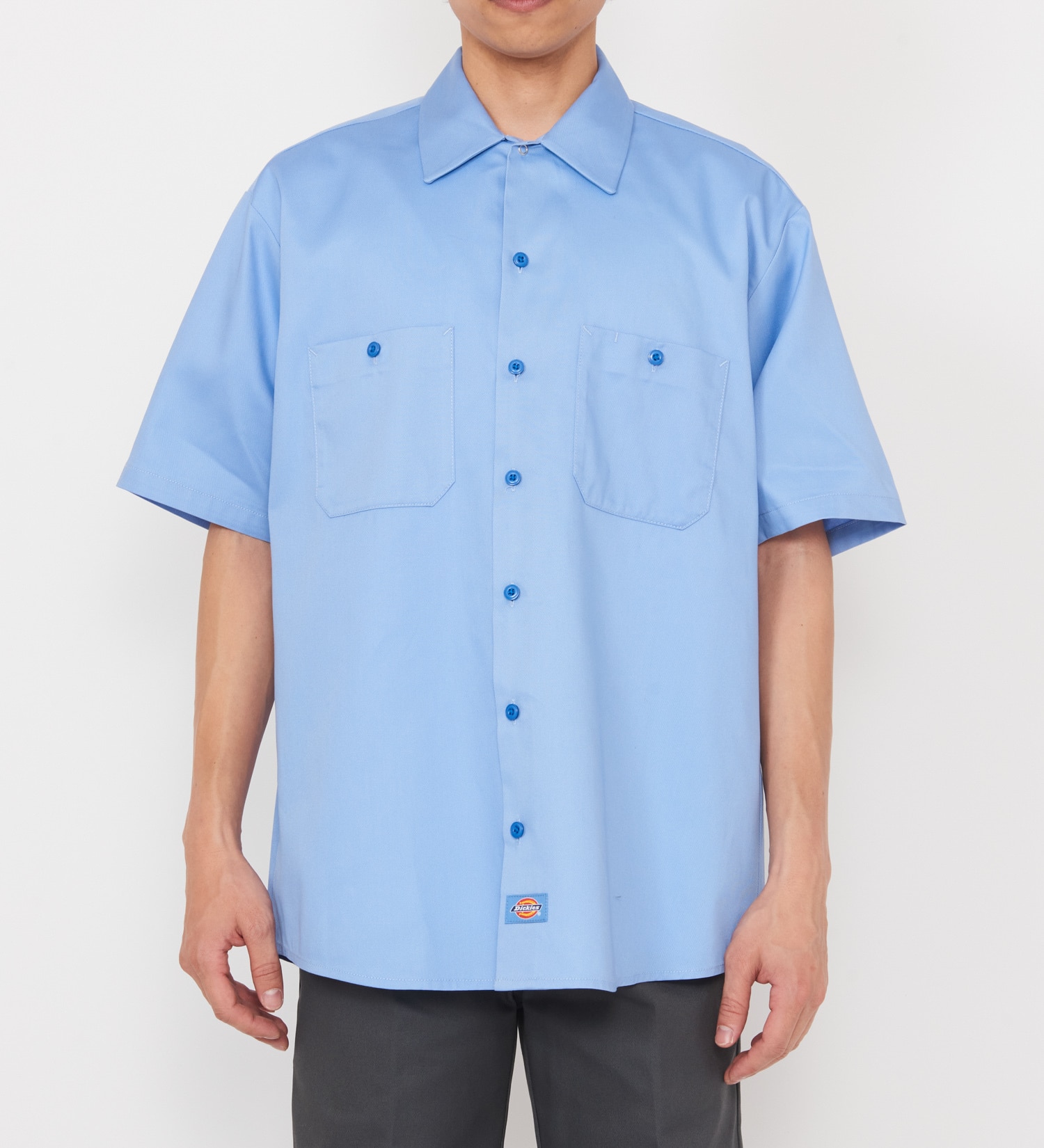 Dickies(ディッキーズ)のライト ワークシャツ 半袖 (Japan fit)|トップス/シャツ/ブラウス/メンズ|スカイブルー