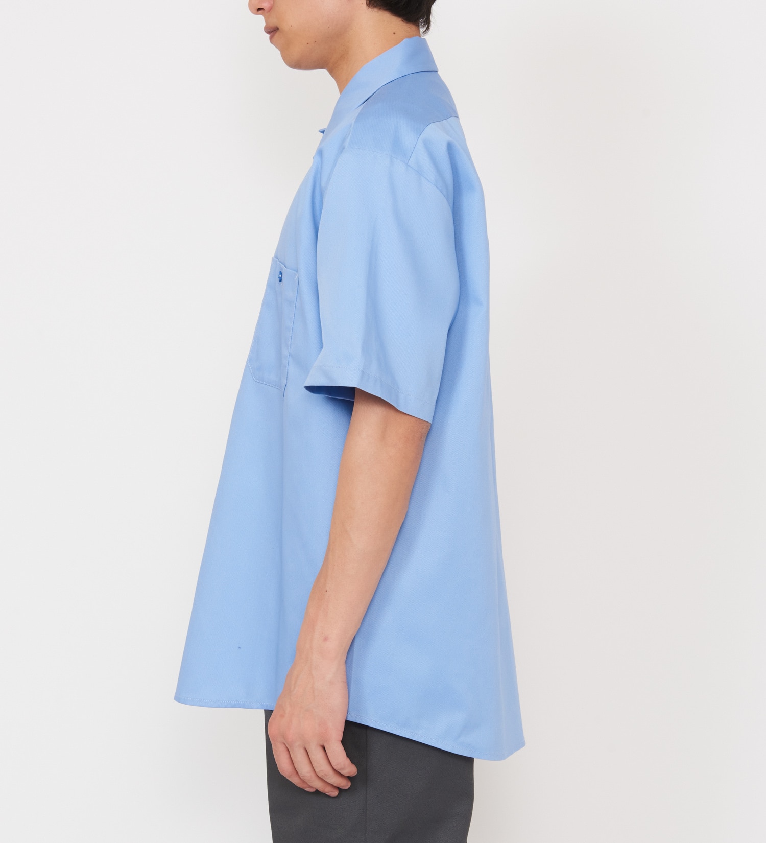 Dickies(ディッキーズ)のライト ワークシャツ 半袖 (Japan fit)|トップス/シャツ/ブラウス/メンズ|スカイブルー