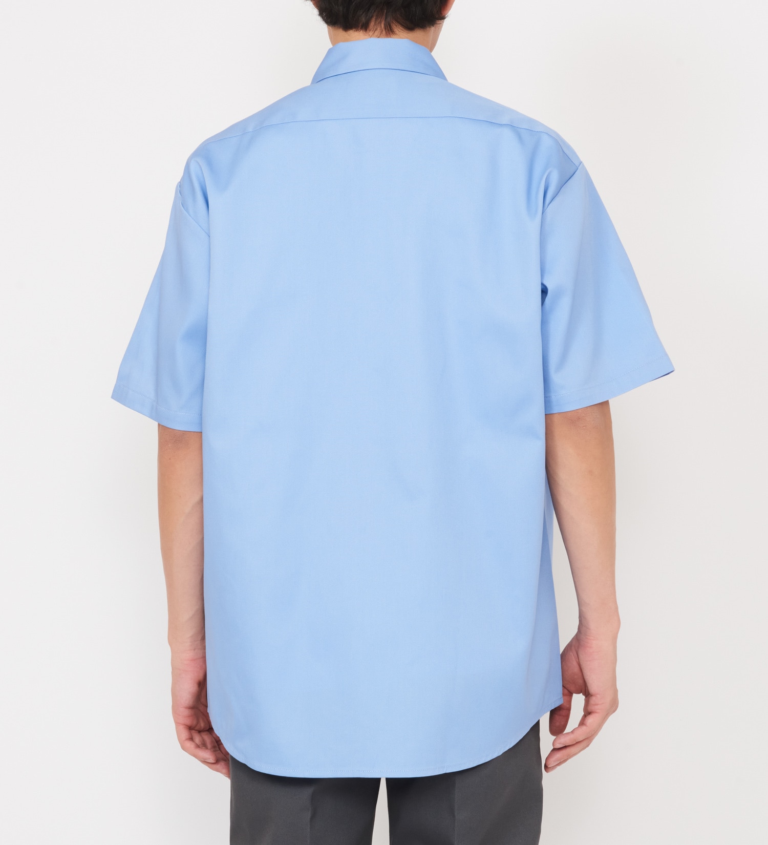 Dickies(ディッキーズ)のライト ワークシャツ 半袖 (Japan fit)|トップス/シャツ/ブラウス/メンズ|スカイブルー