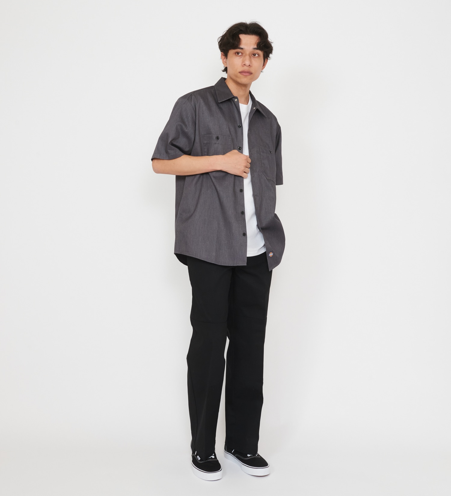 Dickies(ディッキーズ)のライト ワークシャツ 半袖 (Japan fit)|トップス/シャツ/ブラウス/メンズ|ヘザ－グレー