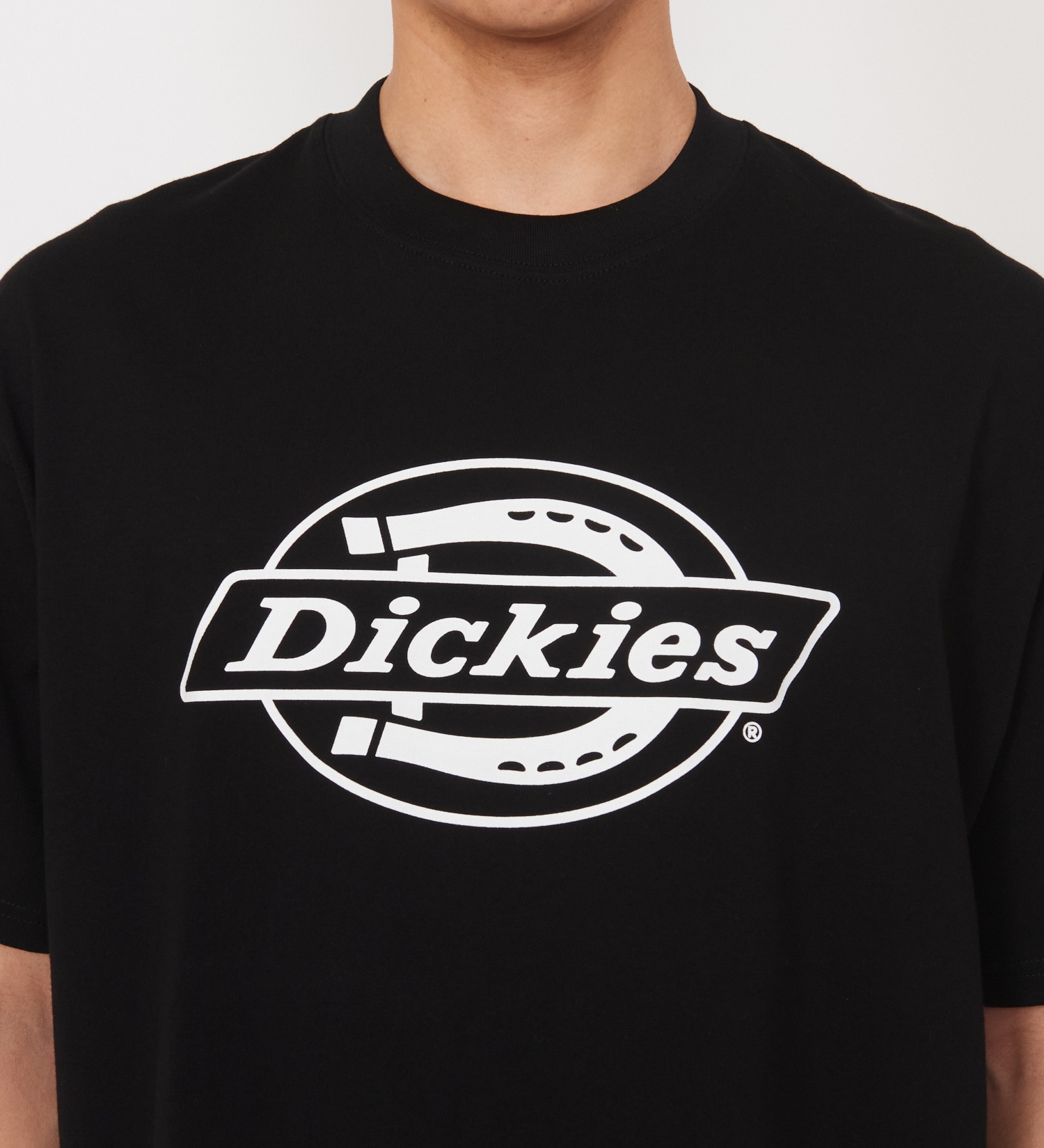 Dickies(ディッキーズ)のDickies　モノトーンロゴTシャツ　半袖|トップス/Tシャツ/カットソー/メンズ|ブラック