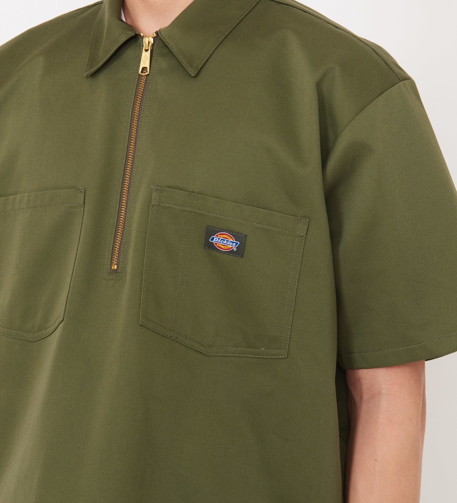 Dickies(ディッキーズ)の【ポイントアップ対象】【Dickies x GORO NAKATSUGAWA】ハーフジップシャツ 半袖|トップス/シャツ/ブラウス/メンズ|オリーブ