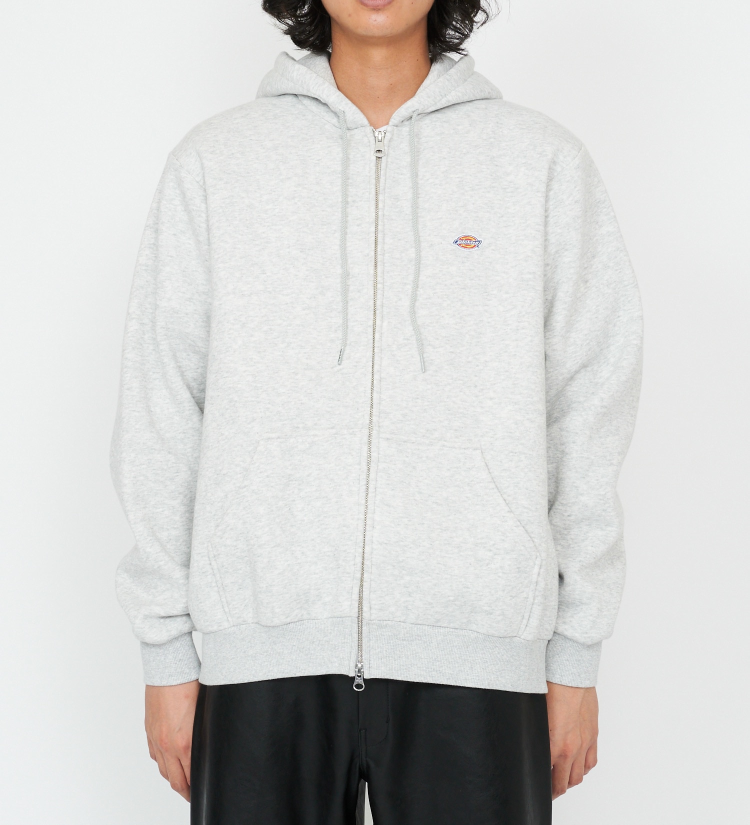 Dickies(ディッキーズ)の刺繍ロゴジップパーカー|トップス/パーカー/メンズ|ヘザ－グレー