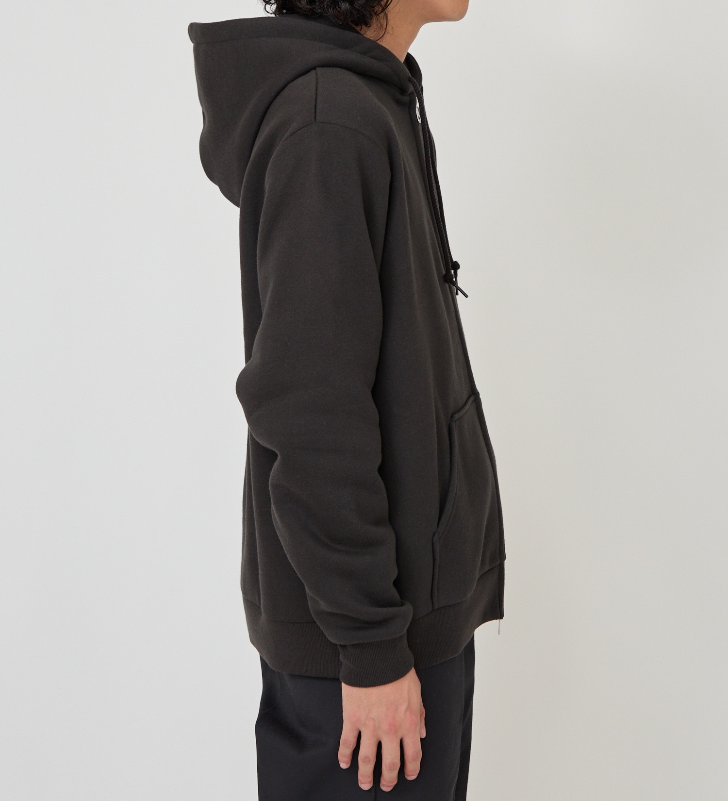 Dickies(ディッキーズ)の刺繍ロゴジップパーカー|トップス/パーカー/メンズ|ブラック