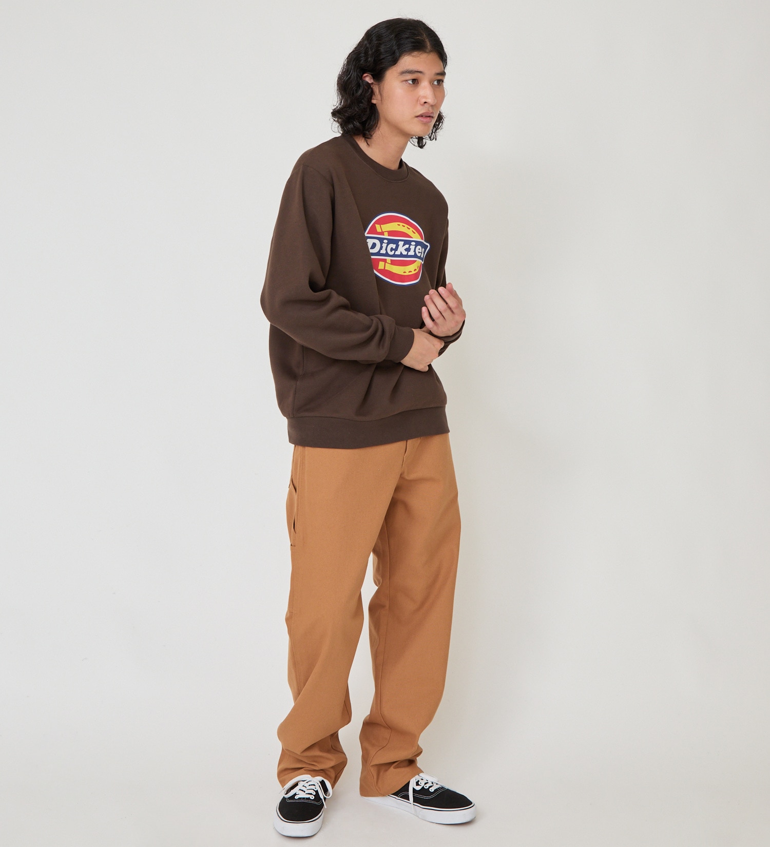 Dickies(ディッキーズ)のロゴクルーネックスウェット|トップス/スウェット/メンズ|ダークブラウン