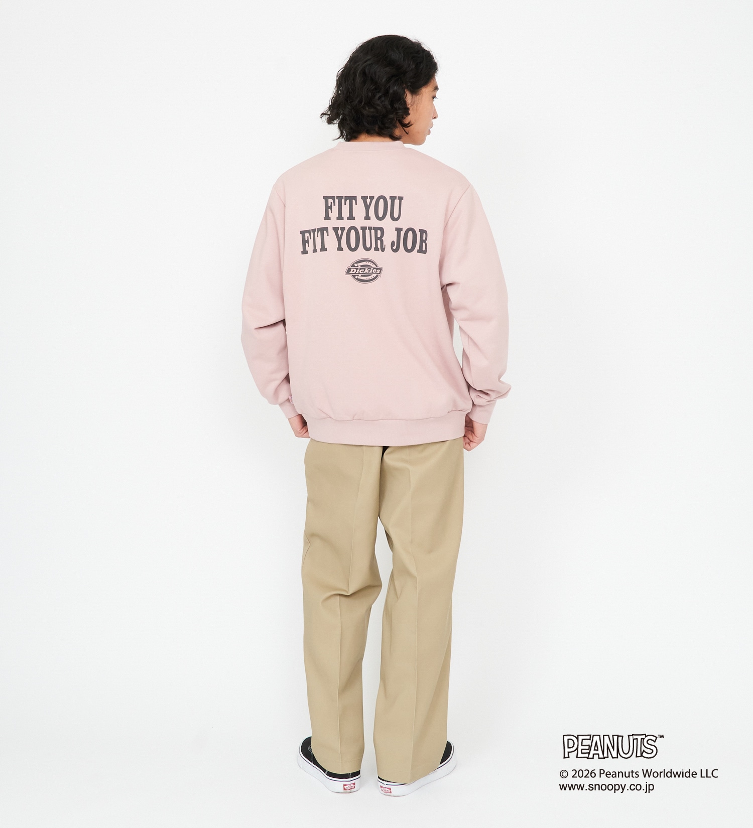 Dickies(ディッキーズ)のピーナッツ クルーネックスウェット チャーリーブラウン|トップス/スウェット/メンズ|ピンク