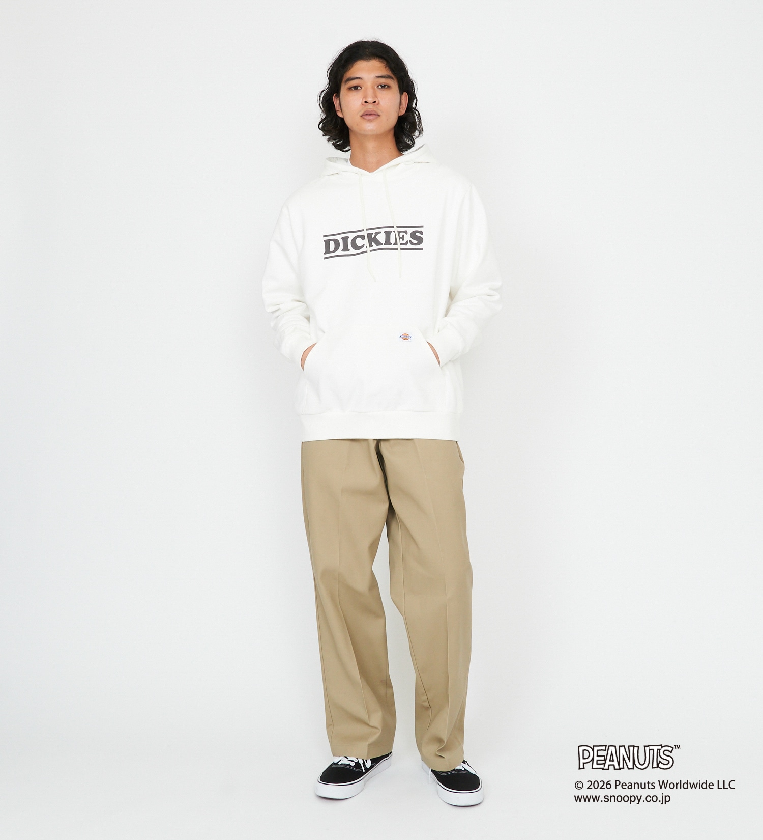 Dickies(ディッキーズ)のピーナッツ フーディ オールキャラクター|トップス/パーカー/メンズ|ホワイト