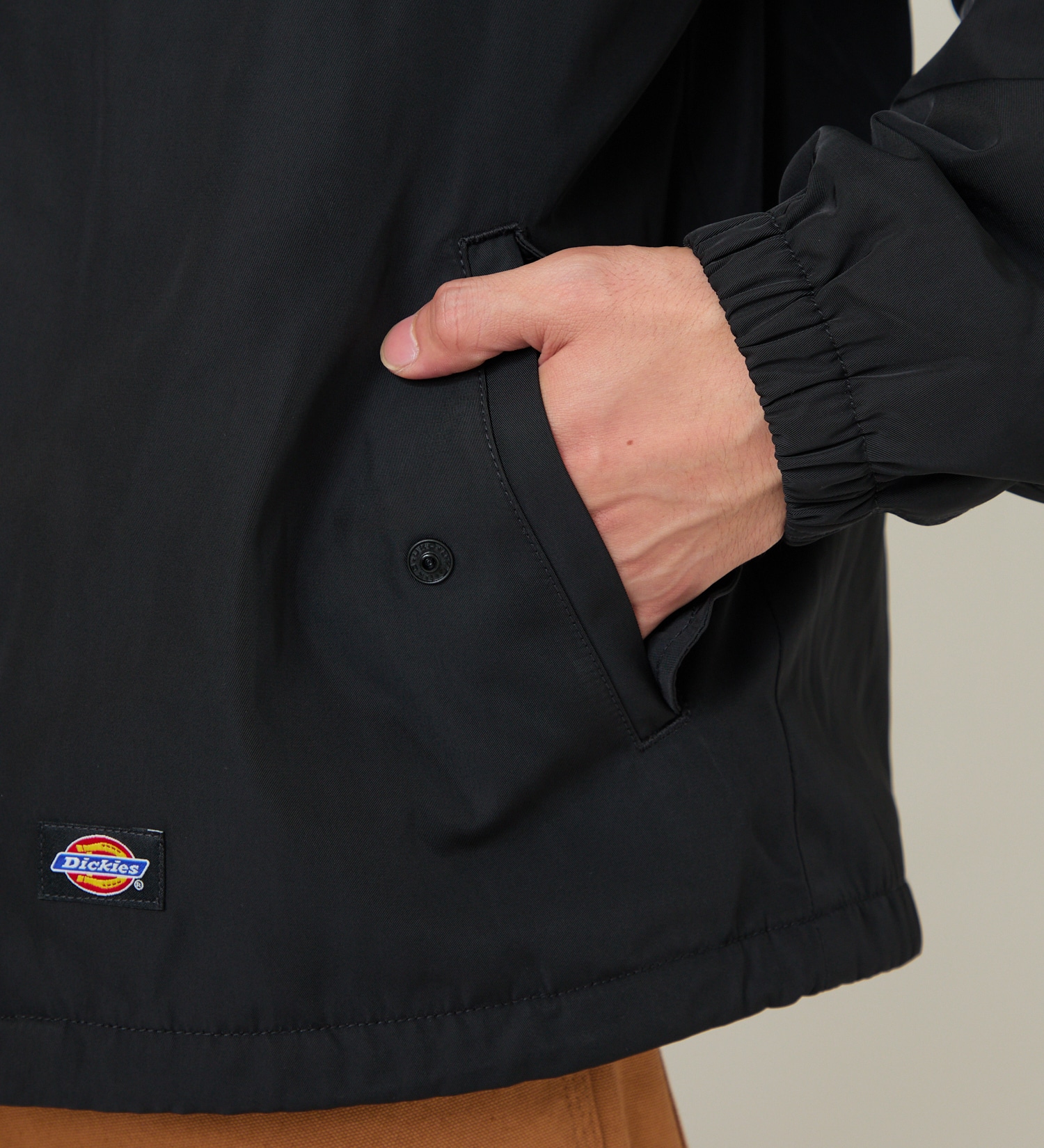 Dickies(ディッキーズ)の【試着対象】ナイロン コーチジャケット|ジャケット/アウター/ミリタリージャケット/メンズ|ブラック