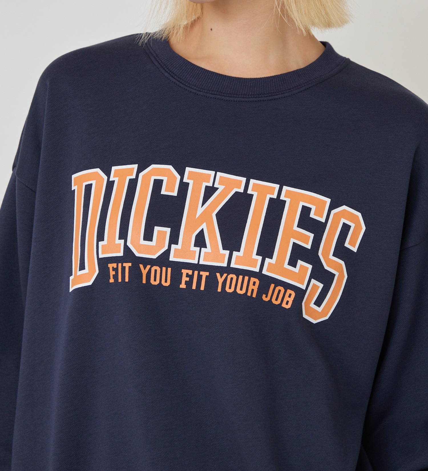 Dickies(ディッキーズ)のカレッジロゴスウェット|トップス/スウェット/レディース|ネイビー
