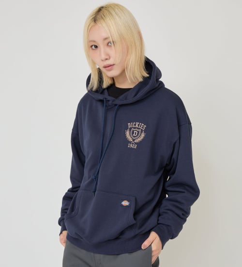 Dickies(ディッキーズ)のカレッジロゴフーディー|トップス/パーカー/レディース|ネイビー