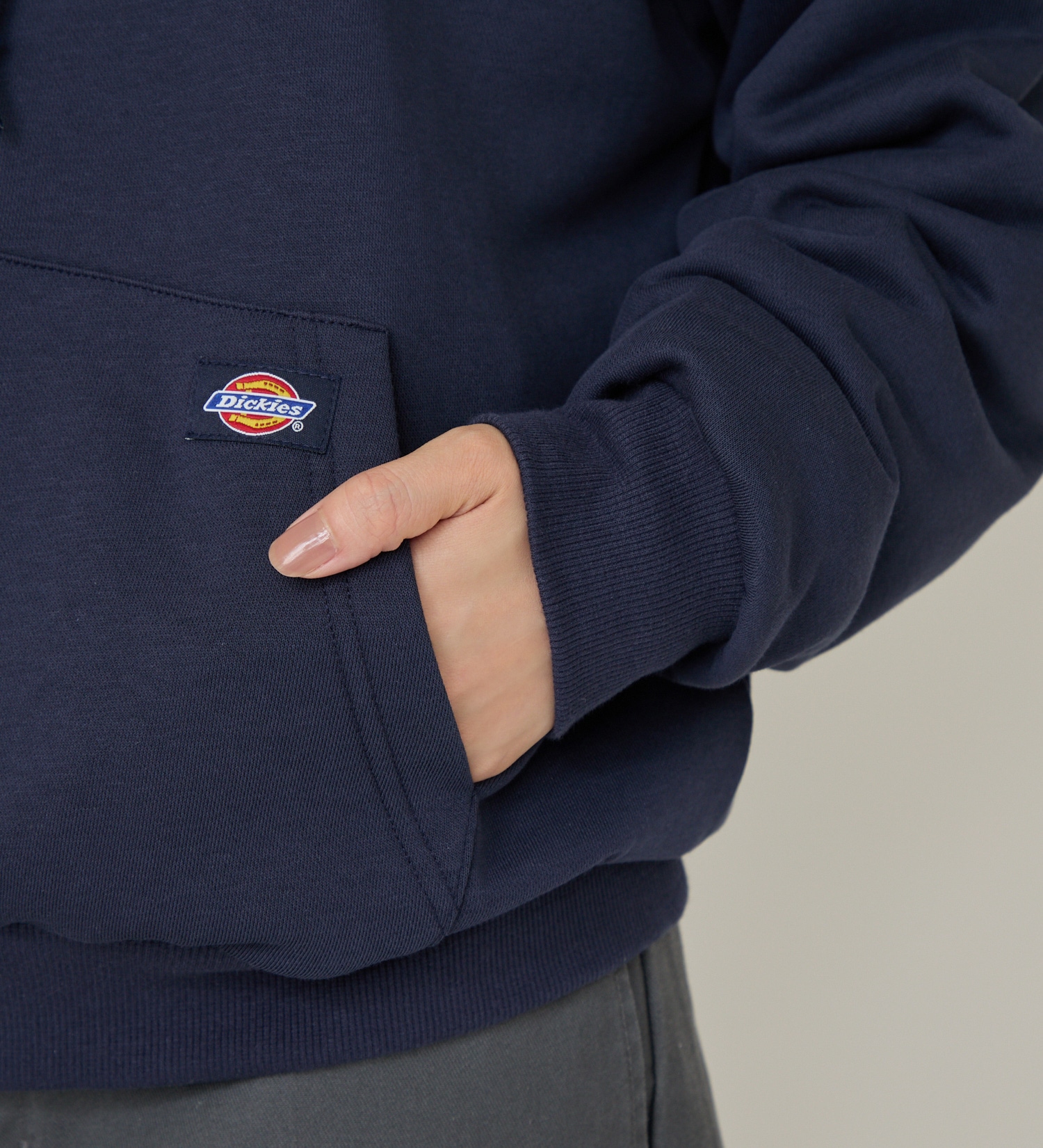Dickies(ディッキーズ)のカレッジロゴフーディー|トップス/パーカー/レディース|ネイビー