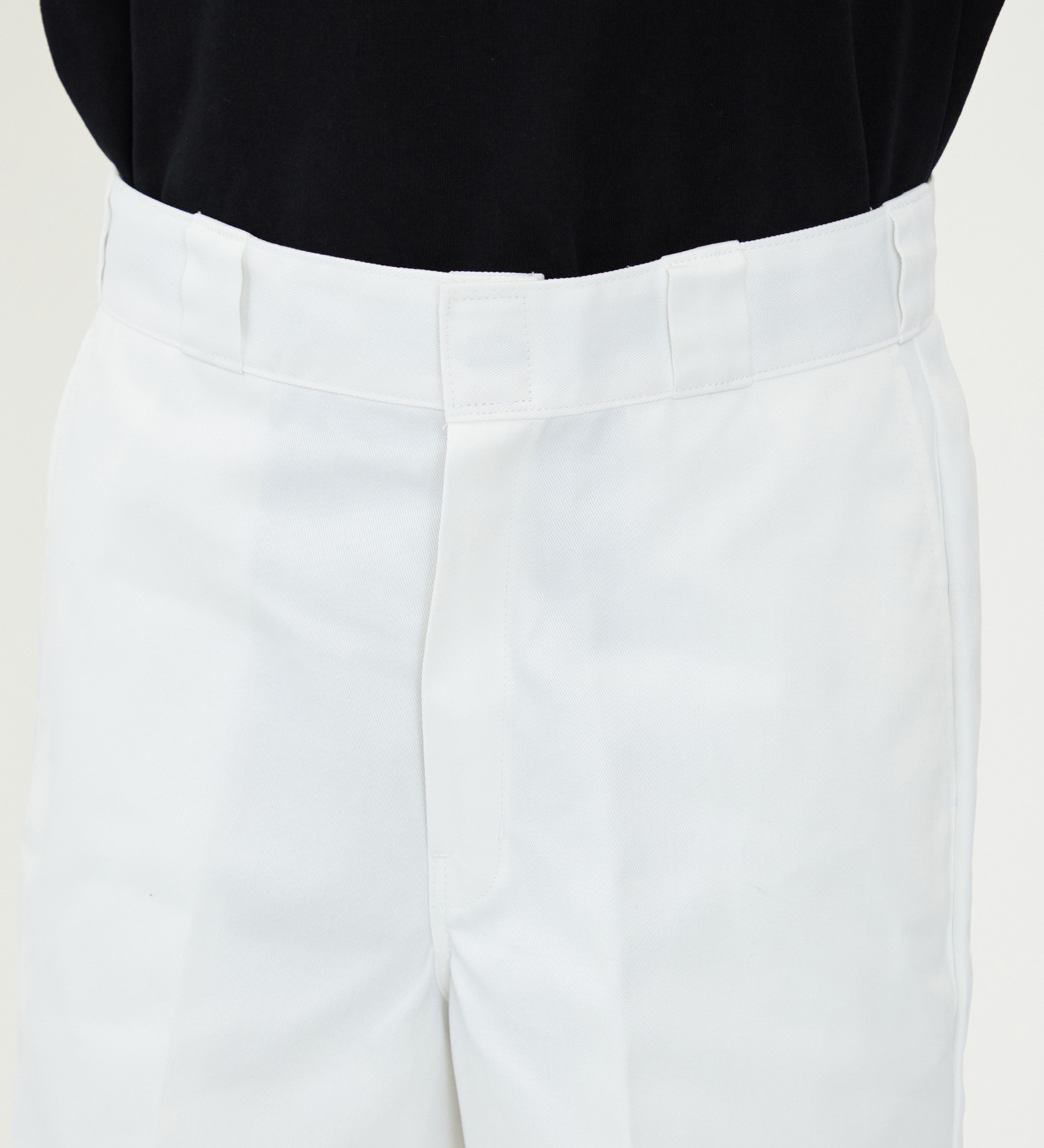 Dickies(ディッキーズ)の【BLACKFRIDAY】13" ワークショーツ ルーズフィット "42283"|//メンズ|ホワイト