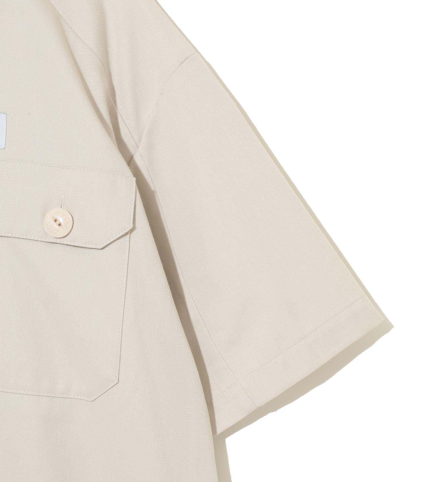 Dickies(ディッキーズ)の【Dickies x UNDERCOVER】 Short-Sleeve Work Shirt|トップス/シャツ/ブラウス/メンズ|ライトベージュ