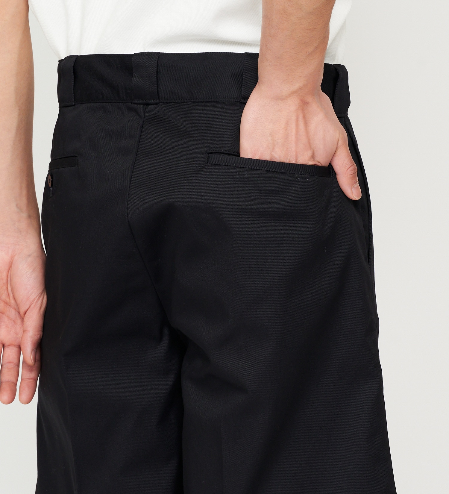 Dickies(ディッキーズ)のソフトTCツイルワークョーツ|パンツ/パンツ/メンズ|ブラック
