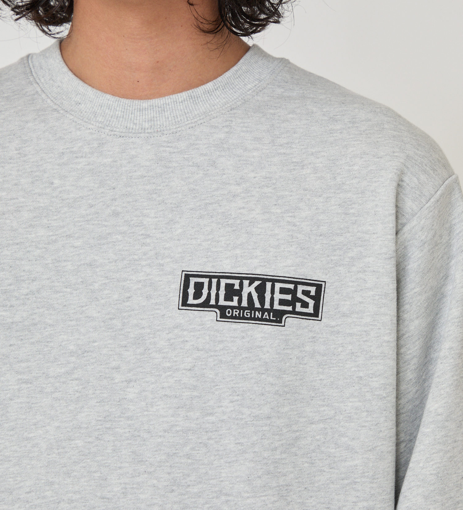 Dickies(ディッキーズ)のDickies x YAMAKI MAKOTO スウェットクルー|トップス/スウェット/メンズ|ヘザ－グレー