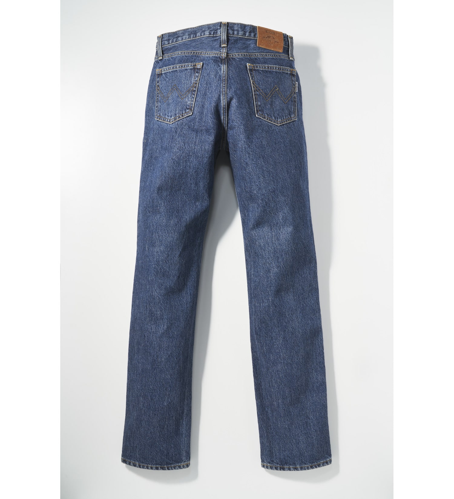 EDWIN(エドウイン)の【予約】インターナショナルベーシック クラシックストレート デニムパンツ ジーンズ|パンツ/デニム / ジーンズパンツ/メンズ|中色ブルー