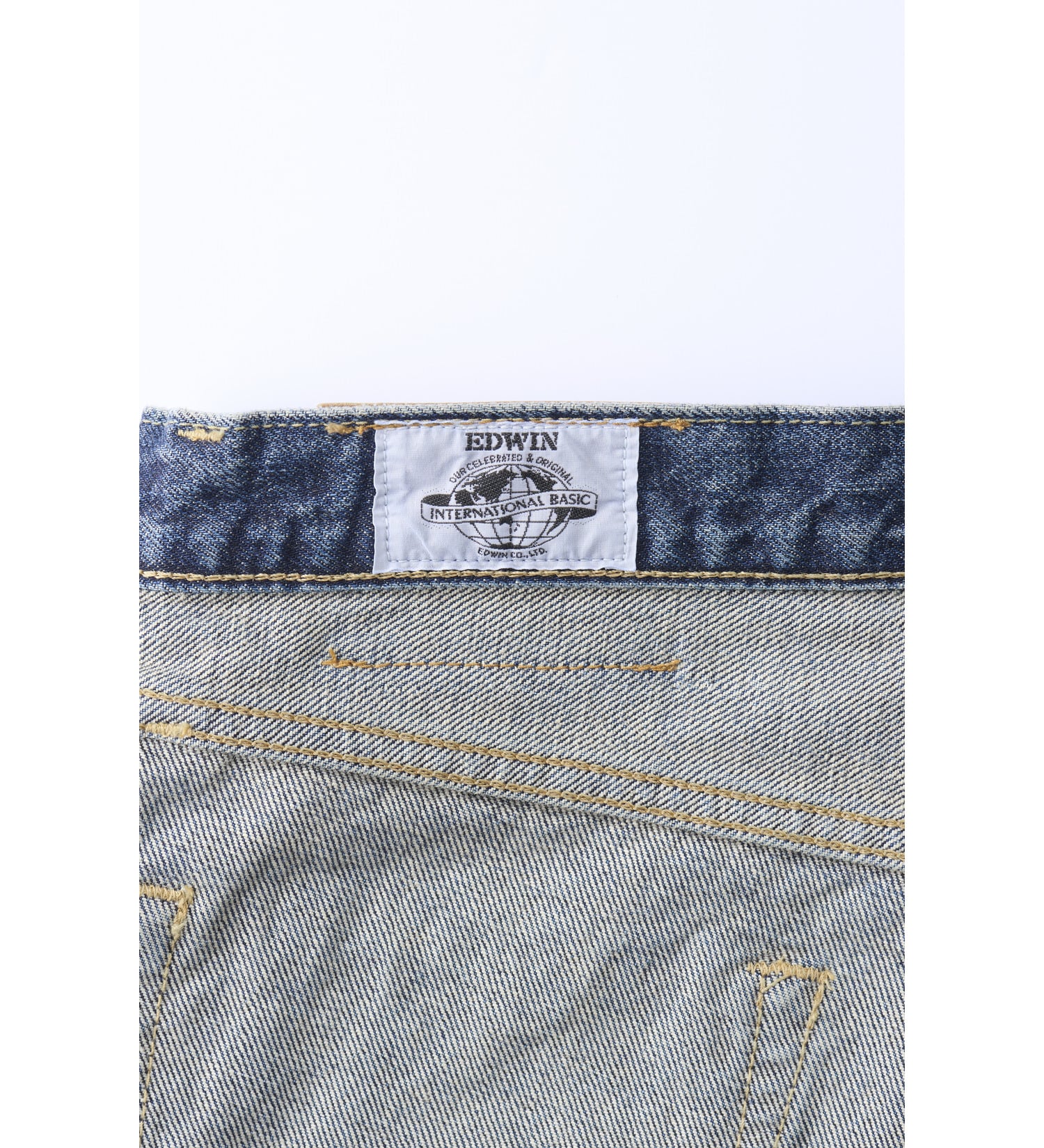 EDWIN(エドウイン)の【予約】インターナショナルベーシック クラシックストレート デニムパンツ ジーンズ|パンツ/デニム / ジーンズパンツ/メンズ|中色ブルー