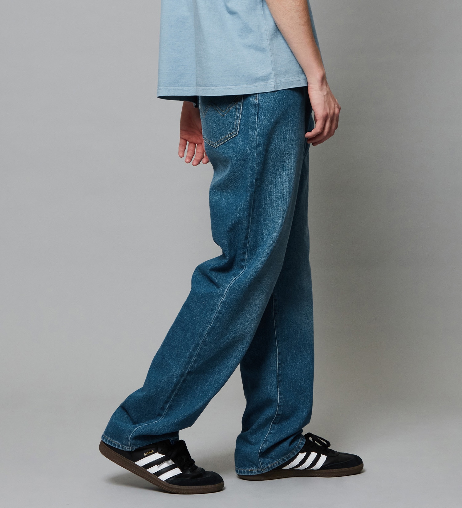 EDWIN(エドウイン)のバギージーンズ ルーズテーパード デニムパンツ ライトオンス|パンツ/デニム / ジーンズパンツ/メンズ|中色ブルー