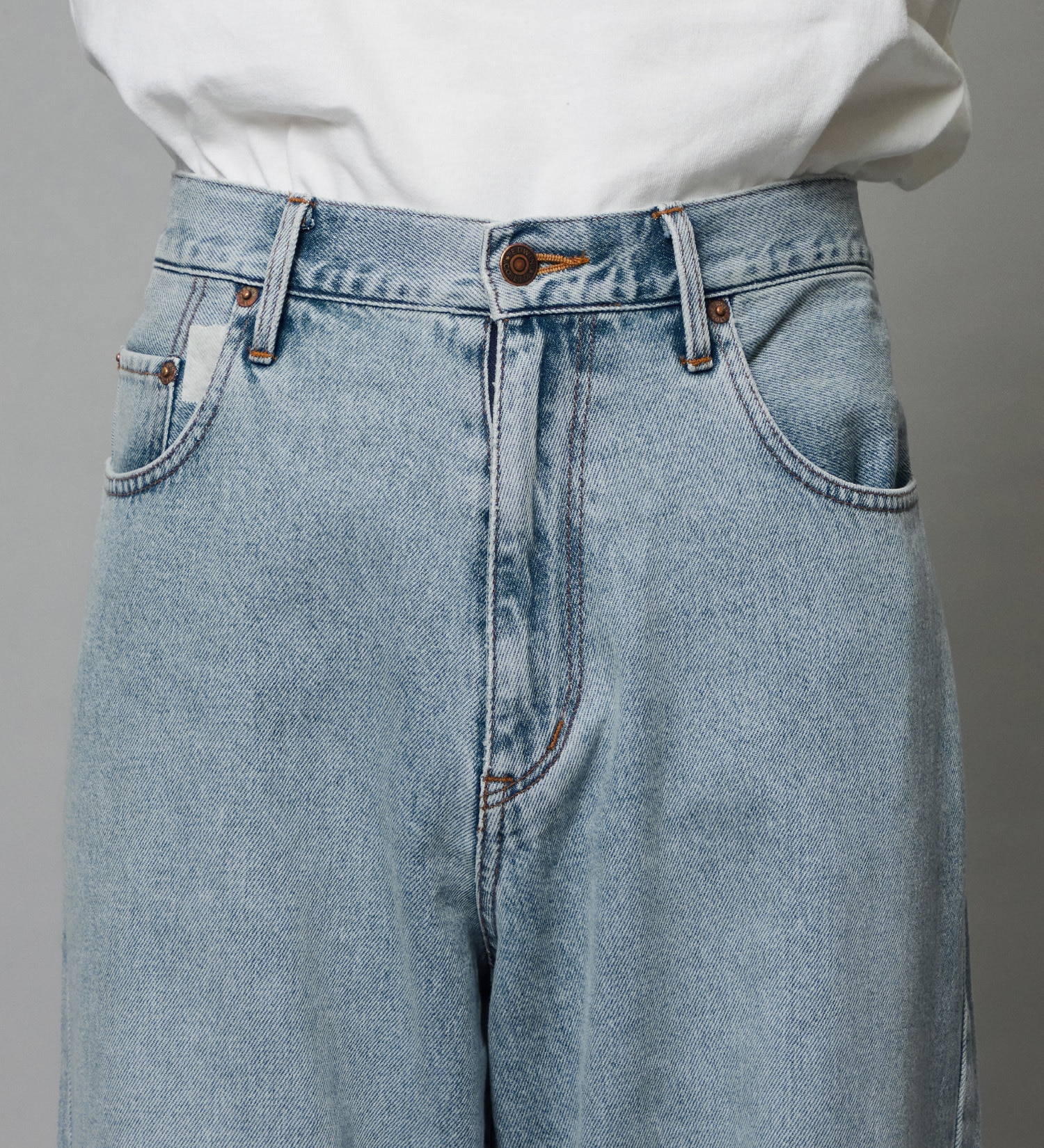 EDWIN(エドウイン)のワイド バギージーンズ デニムパンツ|パンツ/デニム / ジーンズパンツ/メンズ|淡色ブルー