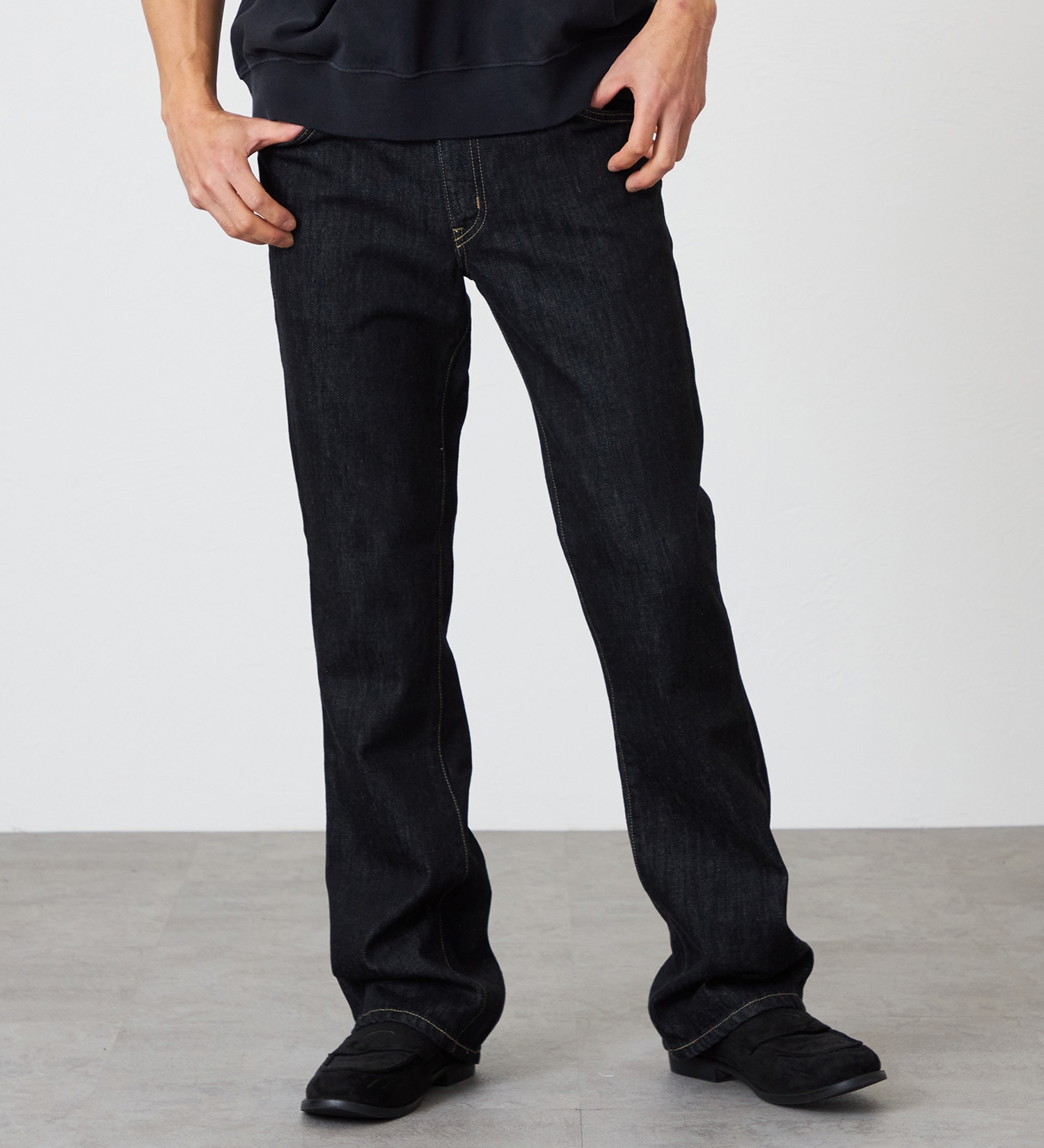 EDWIN(エドウイン)の【裾上げ無料】インターナショナルベーシック 401 ブーツカット デニムパンツ ジーンズ|パンツ/デニム / ジーンズパンツ/メンズ|ブラックデニム