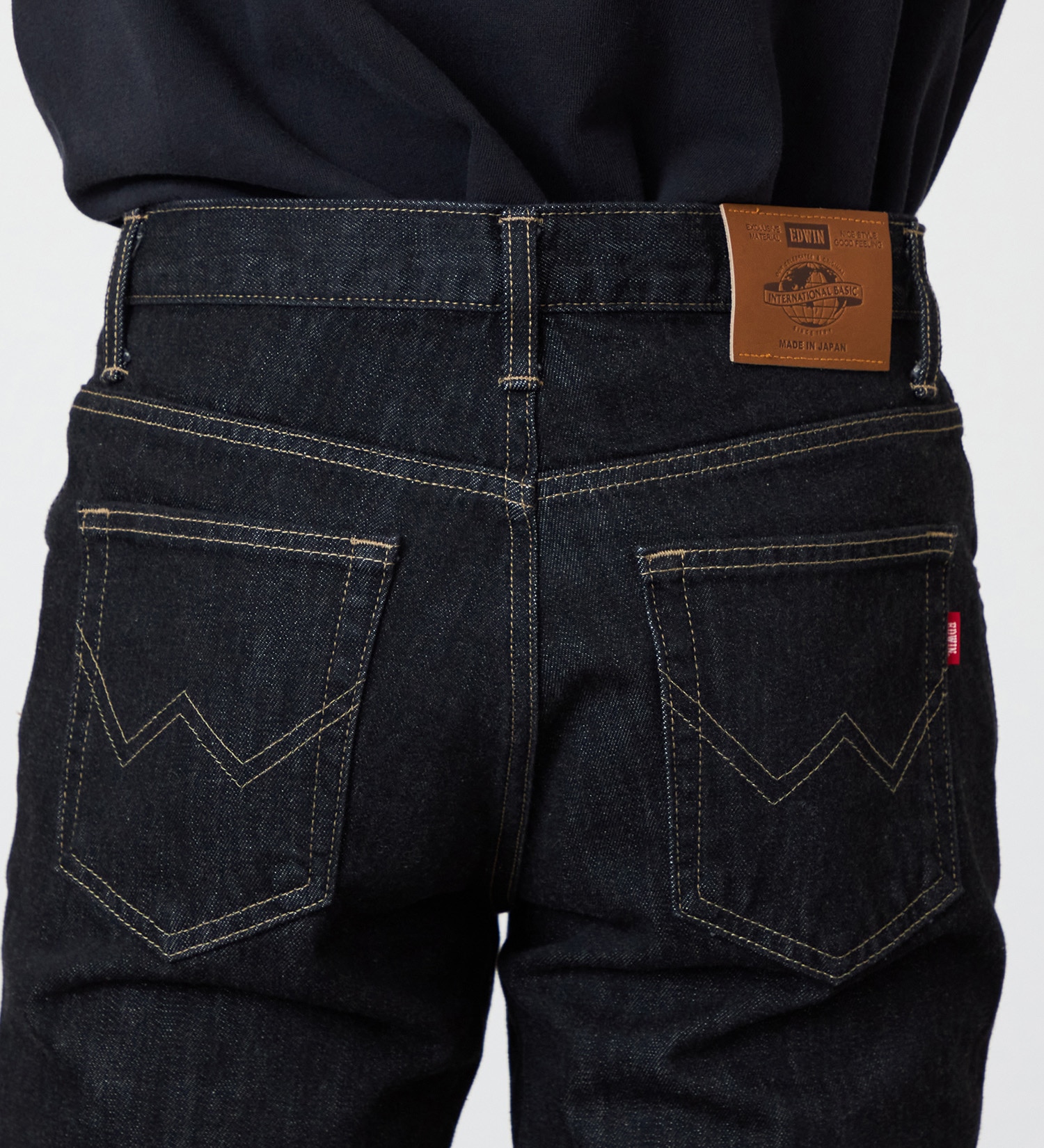 EDWIN(エドウイン)の【裾上げ無料】インターナショナルベーシック 401 ブーツカット デニムパンツ ジーンズ|パンツ/デニム / ジーンズパンツ/メンズ|ブラックデニム