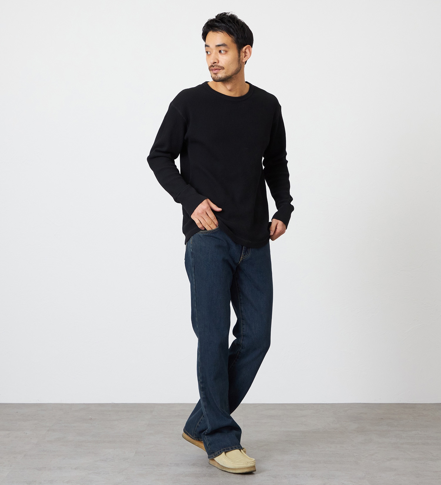 EDWIN(エドウイン)の【裾上げ無料】インターナショナルベーシック 401 ブーツカット デニムパンツ ジーンズ|パンツ/デニム / ジーンズパンツ/メンズ|中色ブルー