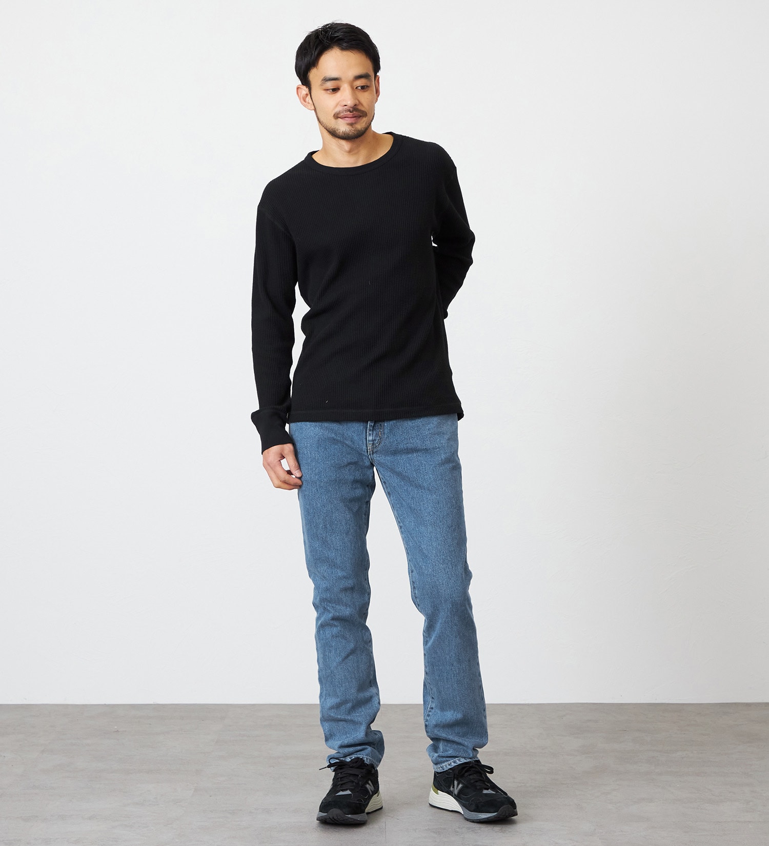 EDWIN(エドウイン)の【試着対象】【裾上げ無料】インターナショナルベーシック 402 すっきりストレート デニムパンツ ジーンズ|パンツ/デニム / ジーンズパンツ/メンズ|淡色ブルー