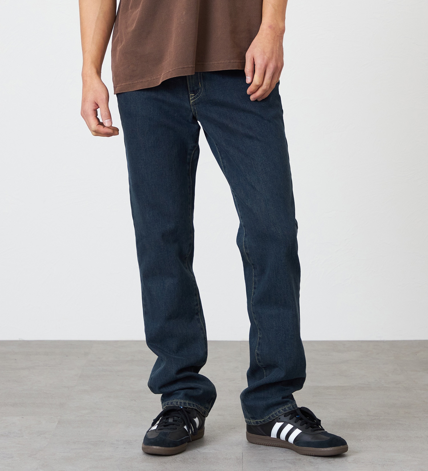 EDWIN(エドウイン)の【裾上げ無料】インターナショナルベーシック 403 ふつうのストレート デニムパンツ ジーンズ|パンツ/デニム / ジーンズパンツ/メンズ|中色ブルー2