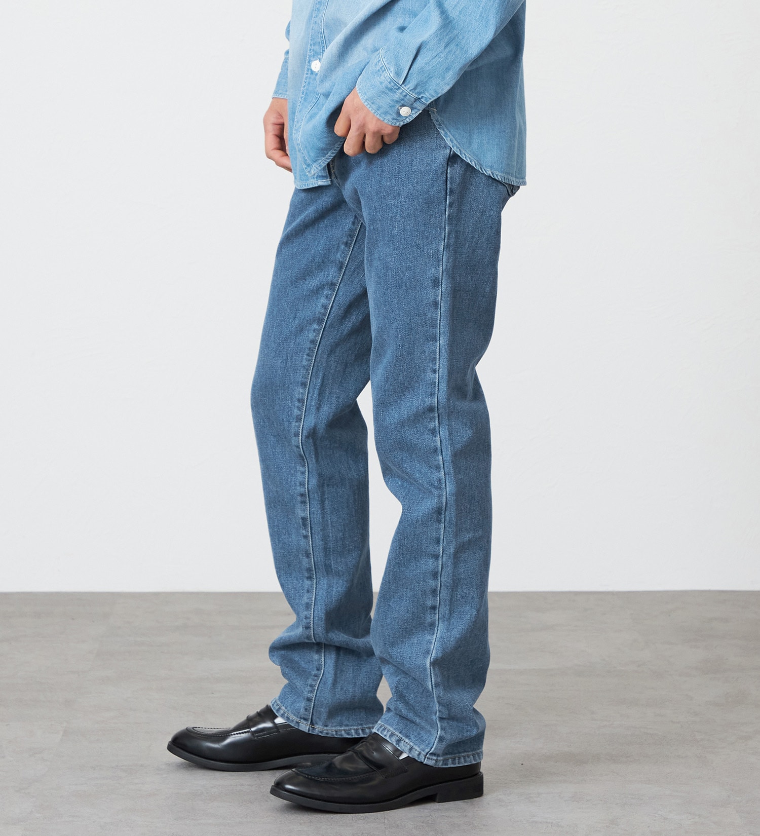 EDWIN(エドウイン)の【裾上げ無料】インターナショナルベーシック 403 ふつうのストレート デニムパンツ ジーンズ|パンツ/デニム / ジーンズパンツ/メンズ|淡色ブルー