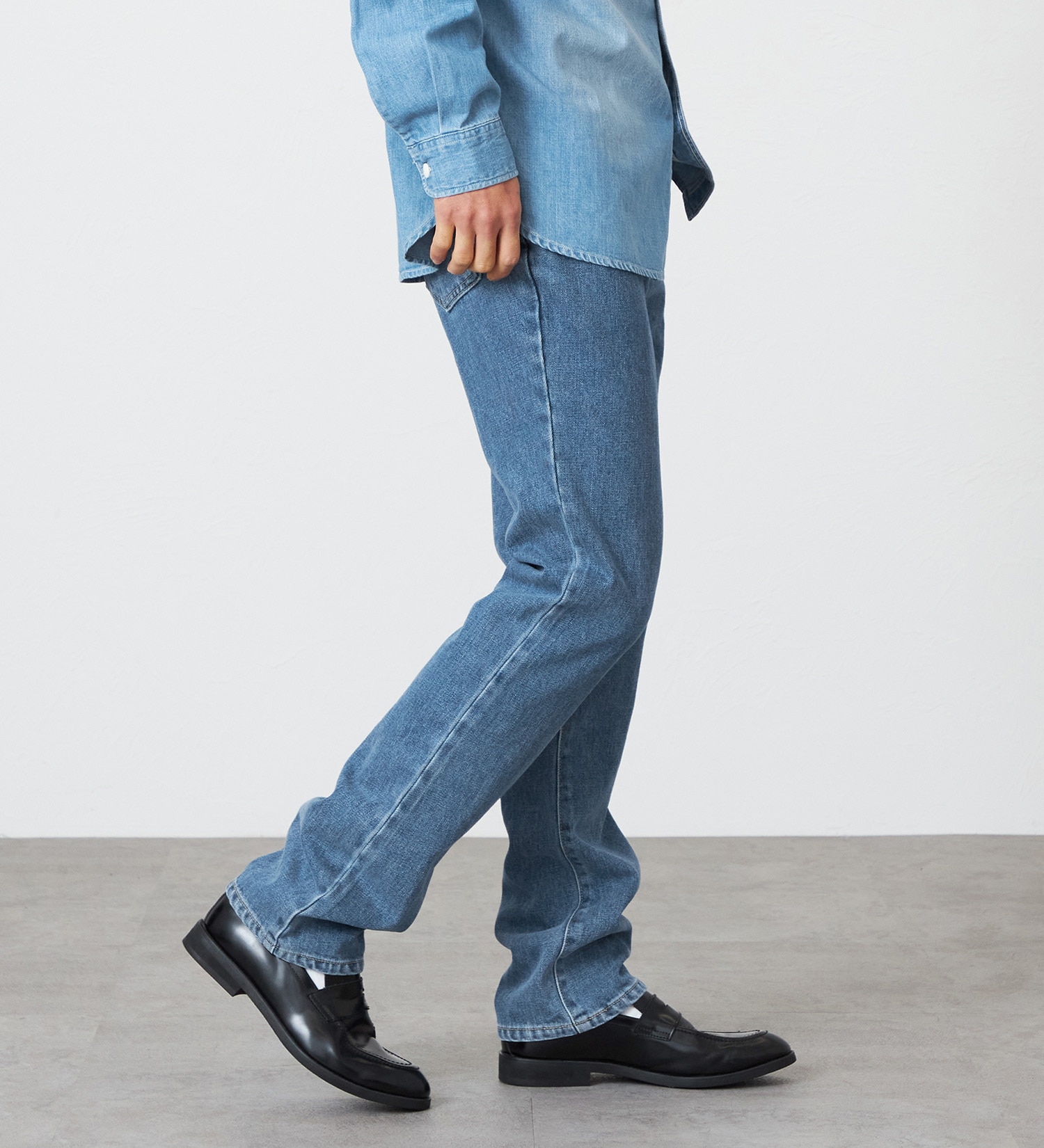 EDWIN(エドウイン)の【裾上げ無料】インターナショナルベーシック 403 ふつうのストレート デニムパンツ ジーンズ|パンツ/デニム / ジーンズパンツ/メンズ|淡色ブルー