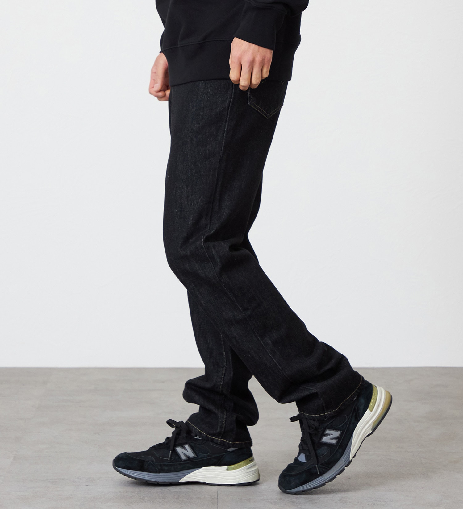 EDWIN(エドウイン)の【裾上げ無料】【大きいサイズ】インターナショナルベーシック 404 ゆったりストレート デニムパンツ ジーンズ|パンツ/デニム / ジーンズパンツ/メンズ|ブラックデニム
