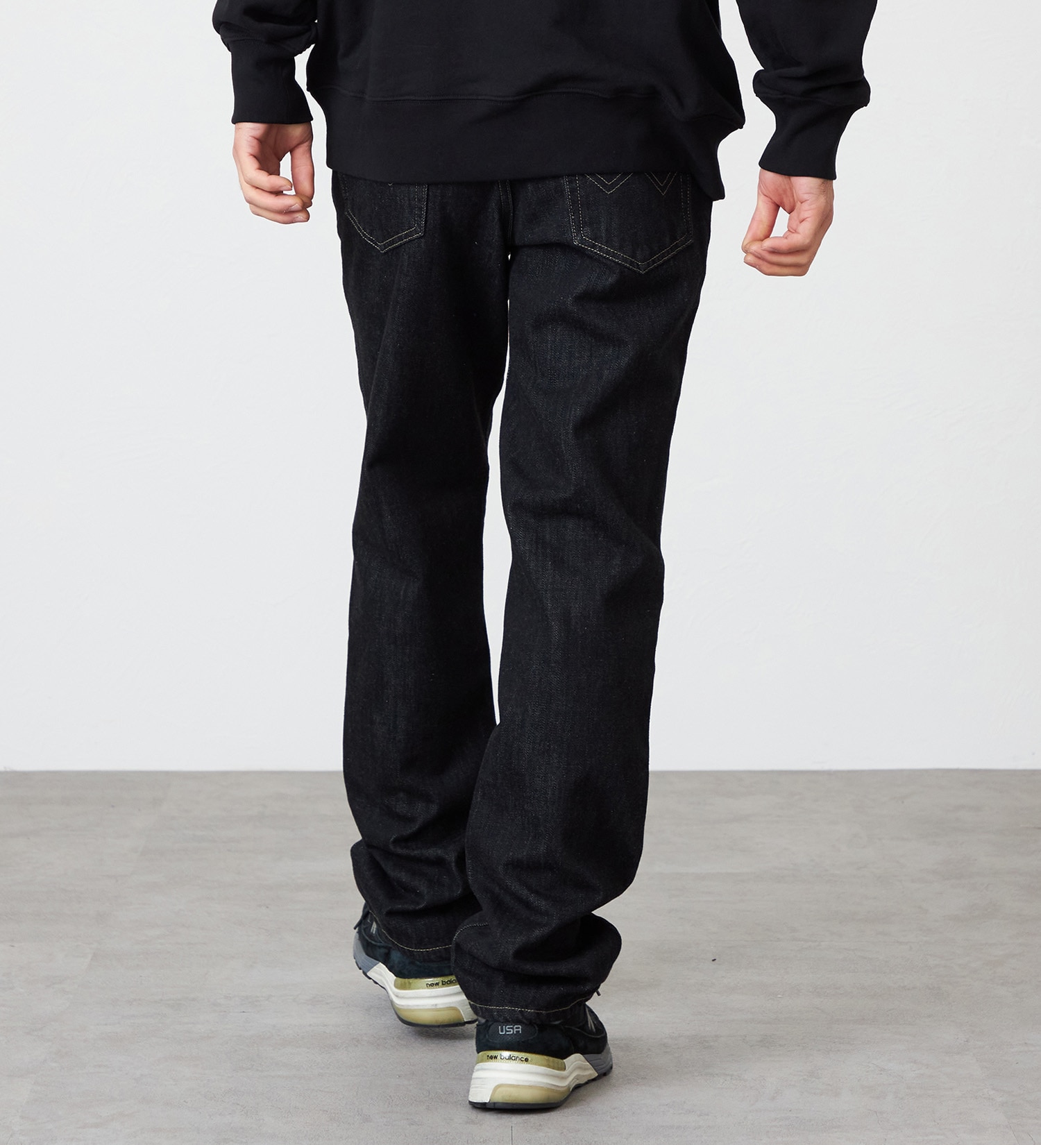EDWIN(エドウイン)の【裾上げ無料】【大きいサイズ】インターナショナルベーシック 404 ゆったりストレート デニムパンツ ジーンズ|パンツ/デニム / ジーンズパンツ/メンズ|ブラックデニム