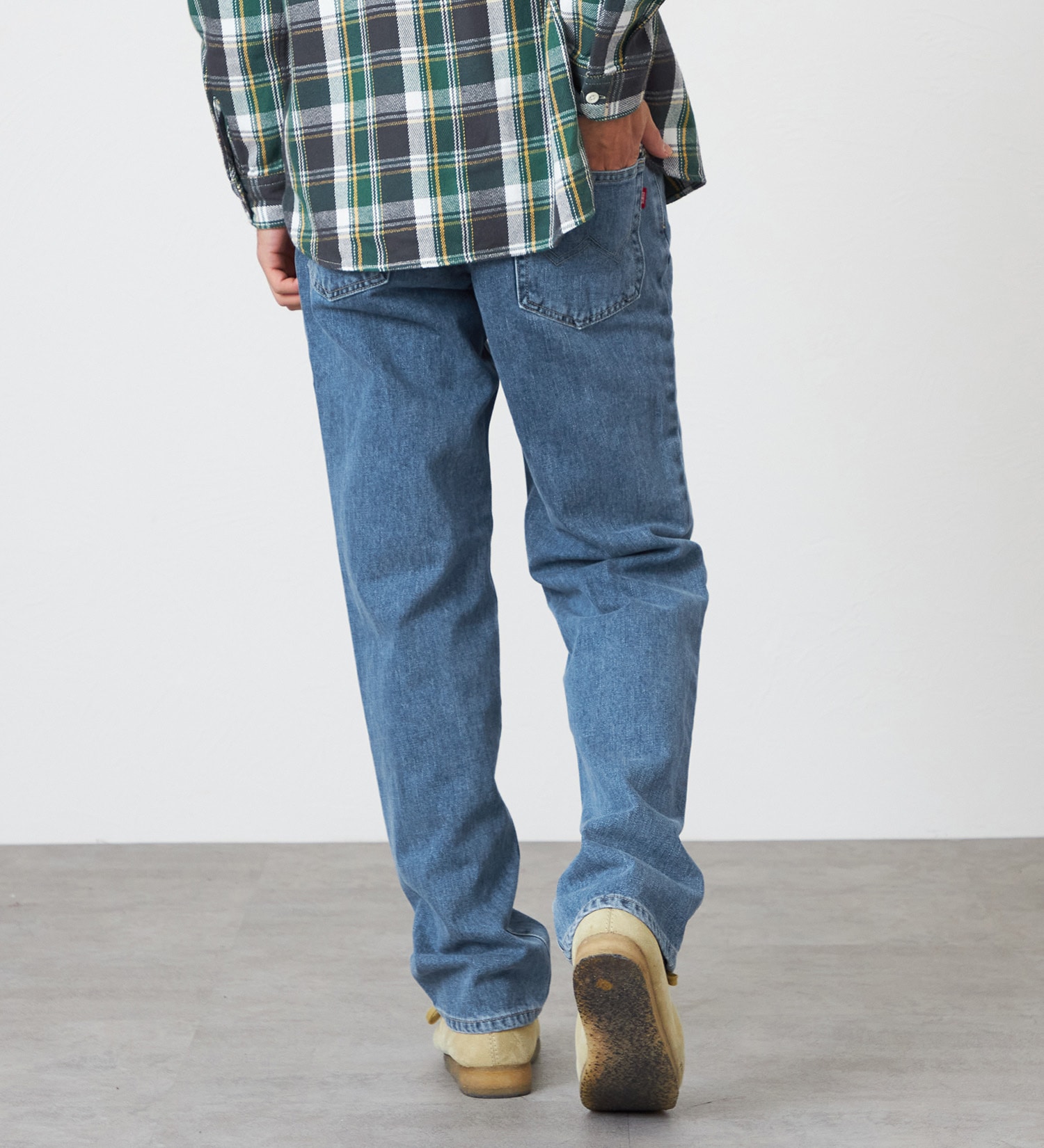 EDWIN(エドウイン)の【裾上げ無料】インターナショナルベーシック 404 ゆったりストレート デニムパンツ ジーンズ|パンツ/デニム / ジーンズパンツ/メンズ|淡色ブルー