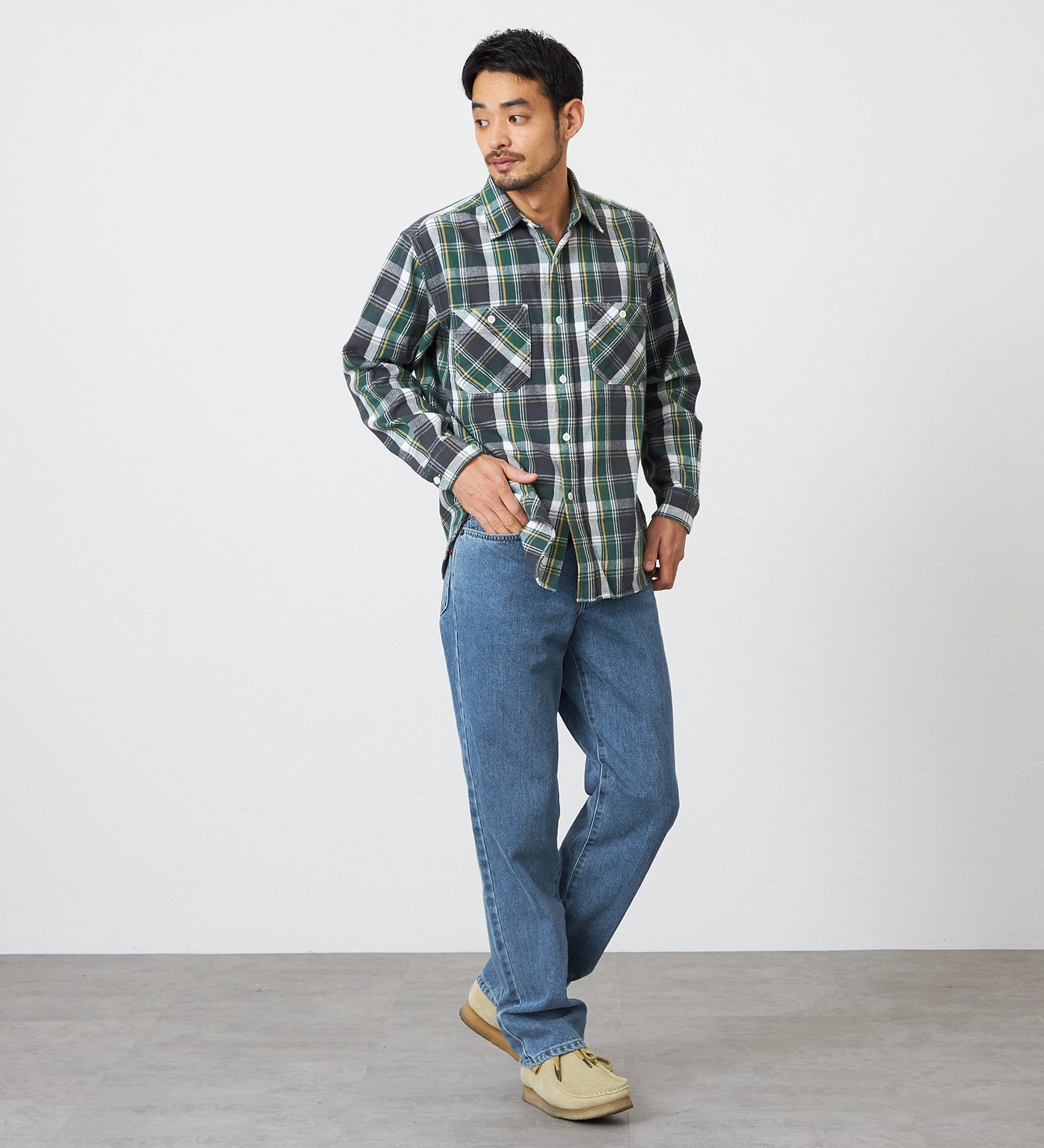 EDWIN(エドウイン)の【裾上げ無料】インターナショナルベーシック 404 ゆったりストレート デニムパンツ ジーンズ|パンツ/デニム / ジーンズパンツ/メンズ|淡色ブルー