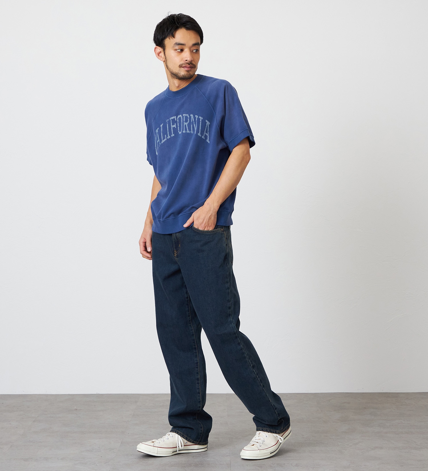 EDWIN(エドウイン)の【裾上げ無料】インターナショナルベーシック 405 ワイド デニムパンツ ジーンズ|パンツ/デニム / ジーンズパンツ/メンズ|中色ブルー