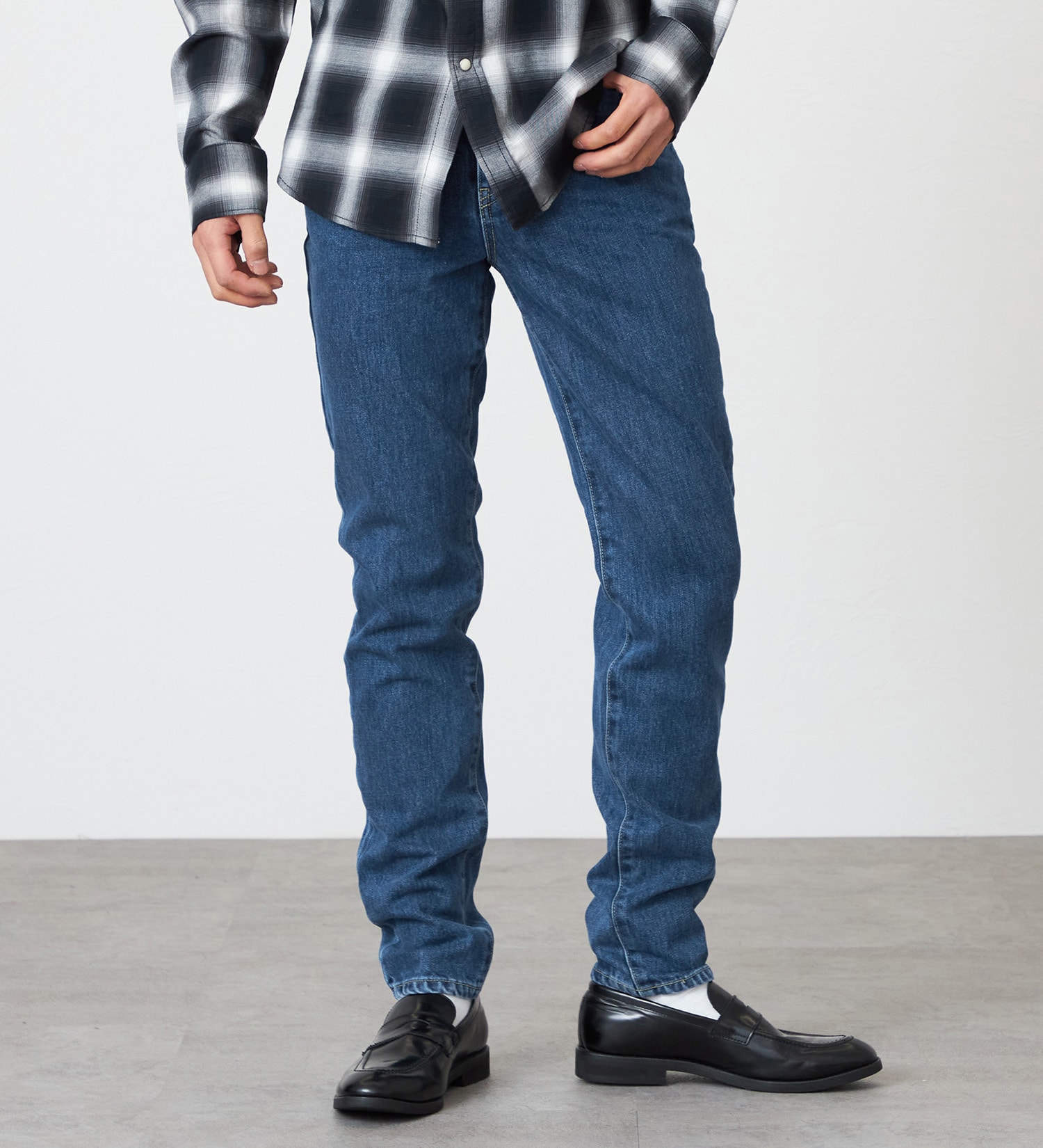 EDWIN(エドウイン)の【試着対象】【裾上げ無料】インターナショナルベーシック 406 すっきりスリム デニムパンツ ジーンズ|パンツ/デニム / ジーンズパンツ/メンズ|中色ブルー