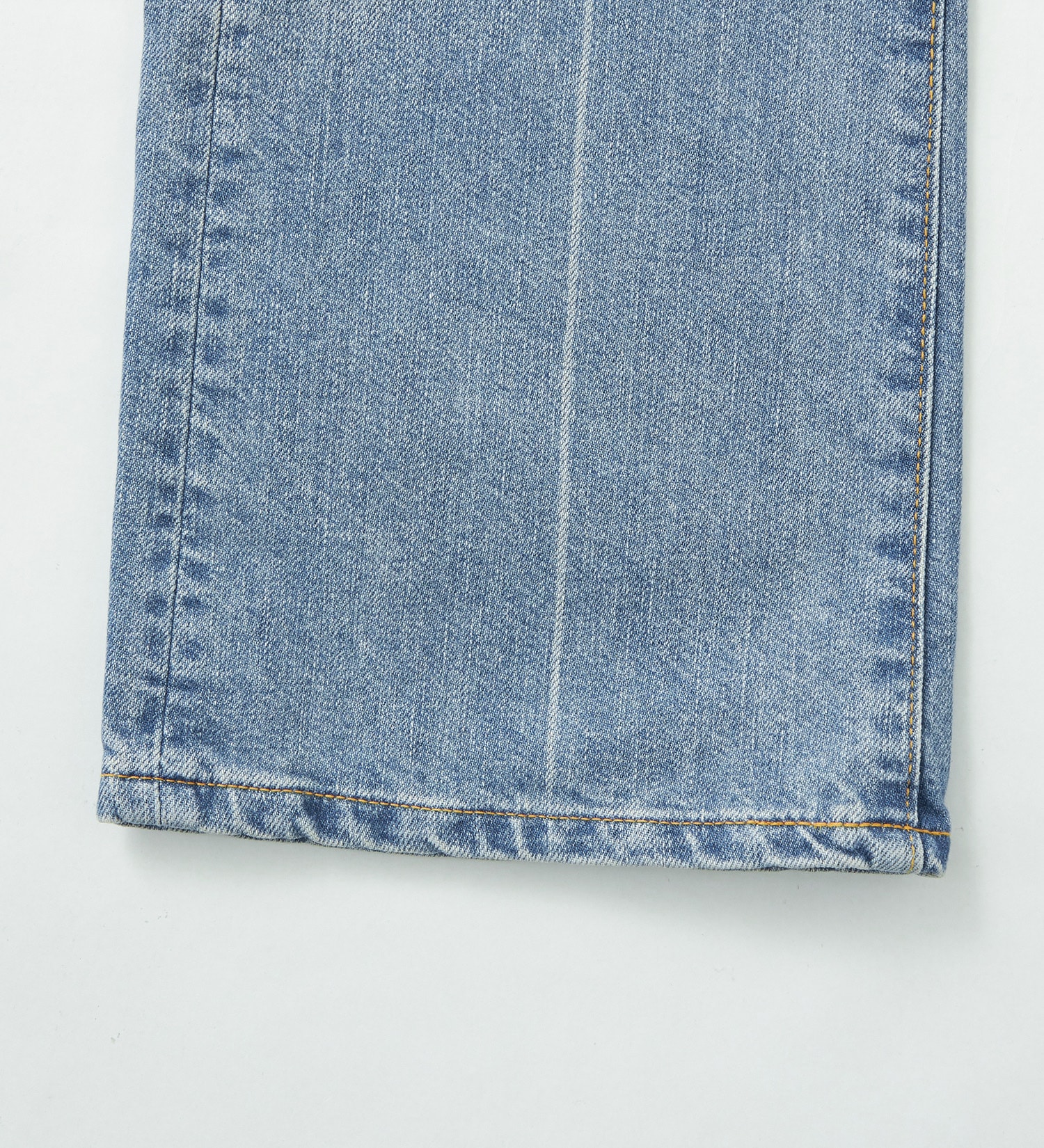 EDWIN(エドウイン)のBOROBORO BLUES ブーツカット デニムパンツ ダメージ フレア 日本製 MADE IN JAPAN|パンツ/デニムパンツ/メンズ|淡色ブルー