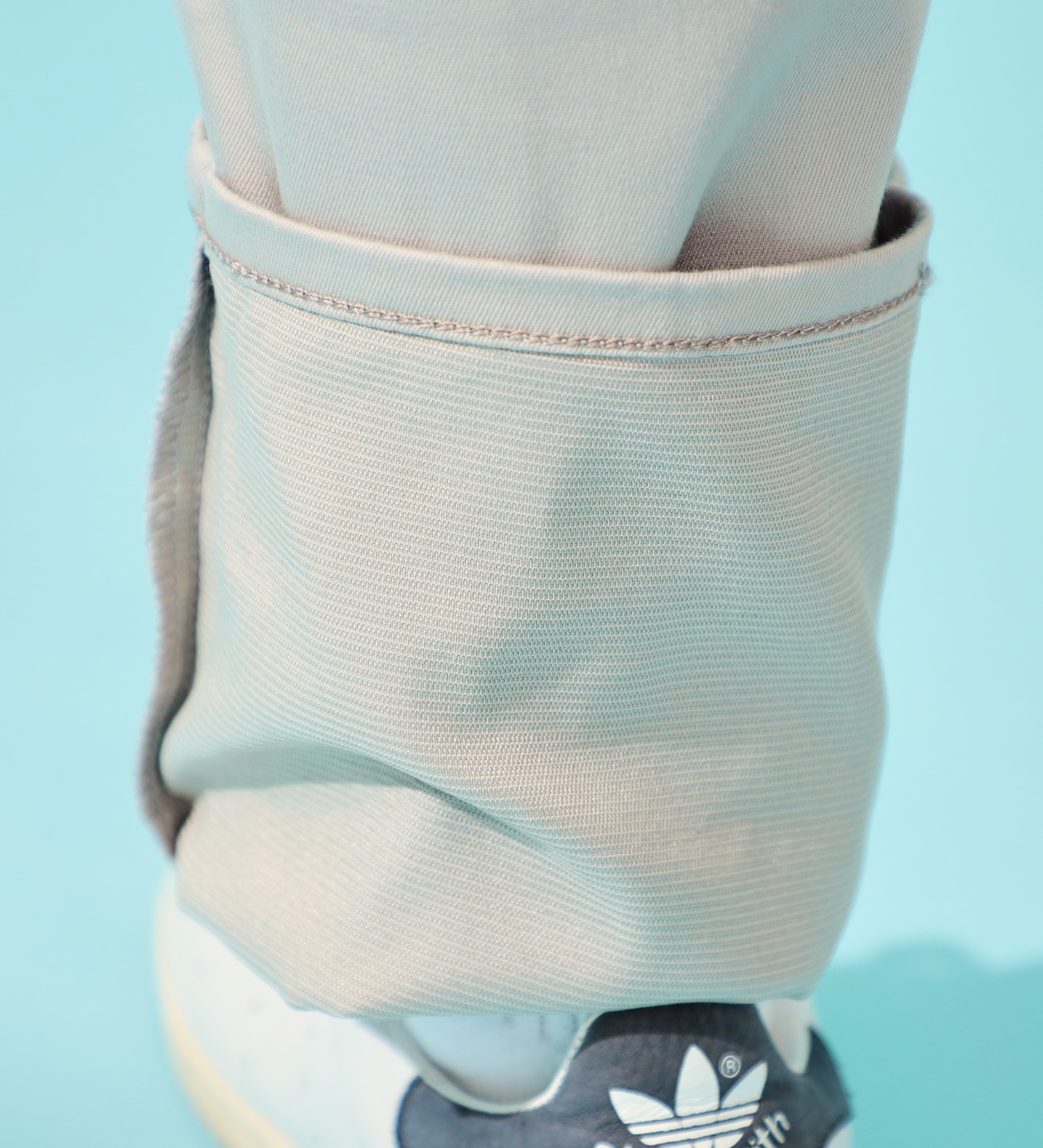 EDWIN(エドウイン)の【GW SALE】【涼】EDWIN COOLFLEX 二重織メッシュ構造 レギュラーストレートパンツ 【ドライタッチ/吸汗速乾】|パンツ/パンツ/メンズ|ライトグレー