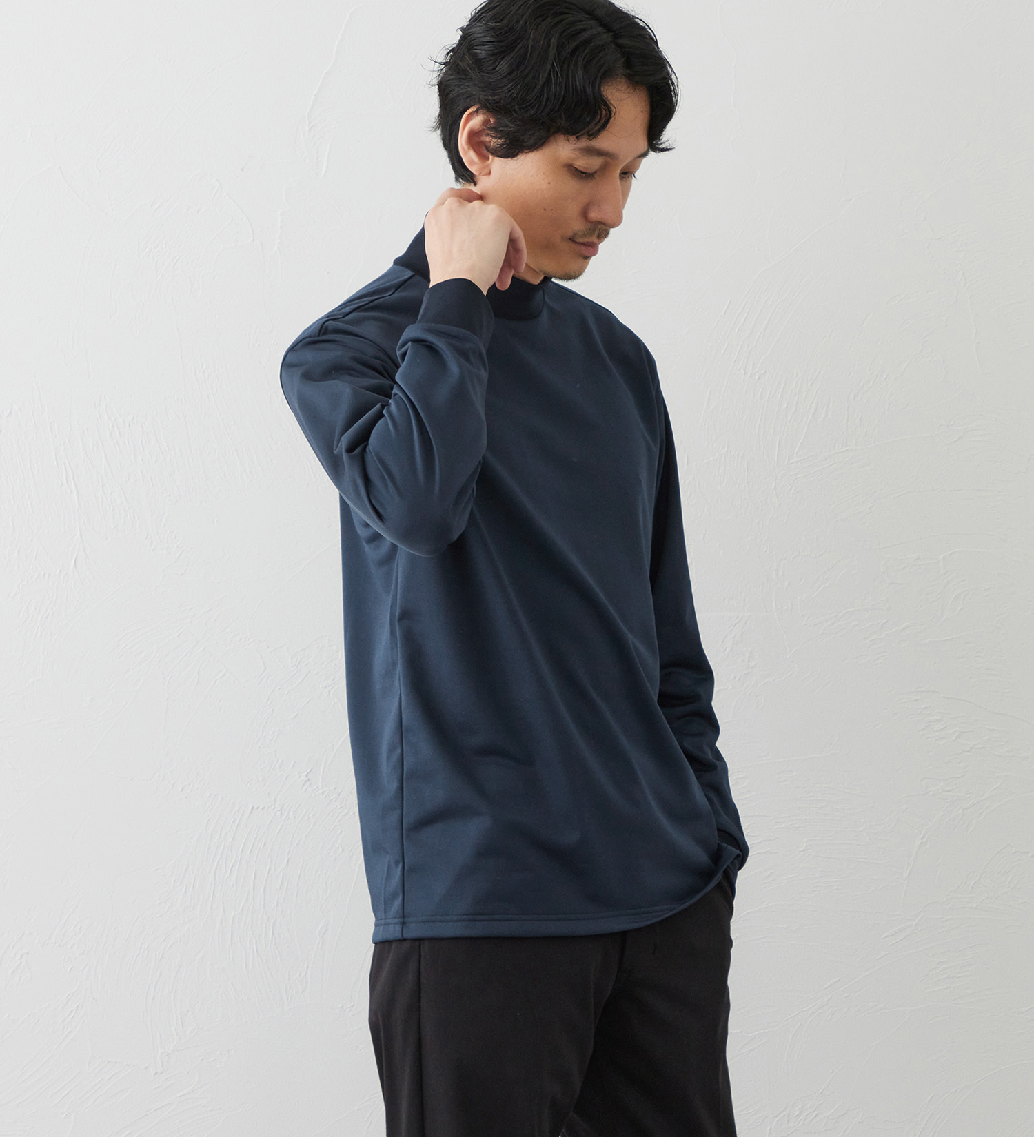 EDWIN(エドウイン)のデニスラ 長袖モックネック Tシャツ【吸水速乾/抗菌防臭/ビジネス】|トップス/Tシャツ/カットソー/メンズ|ネイビー