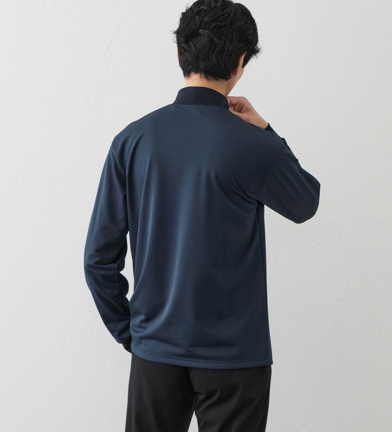 EDWIN(エドウイン)のデニスラ 長袖モックネック Tシャツ【吸水速乾/抗菌防臭/ビジネス】|トップス/Tシャツ/カットソー/メンズ|ネイビー