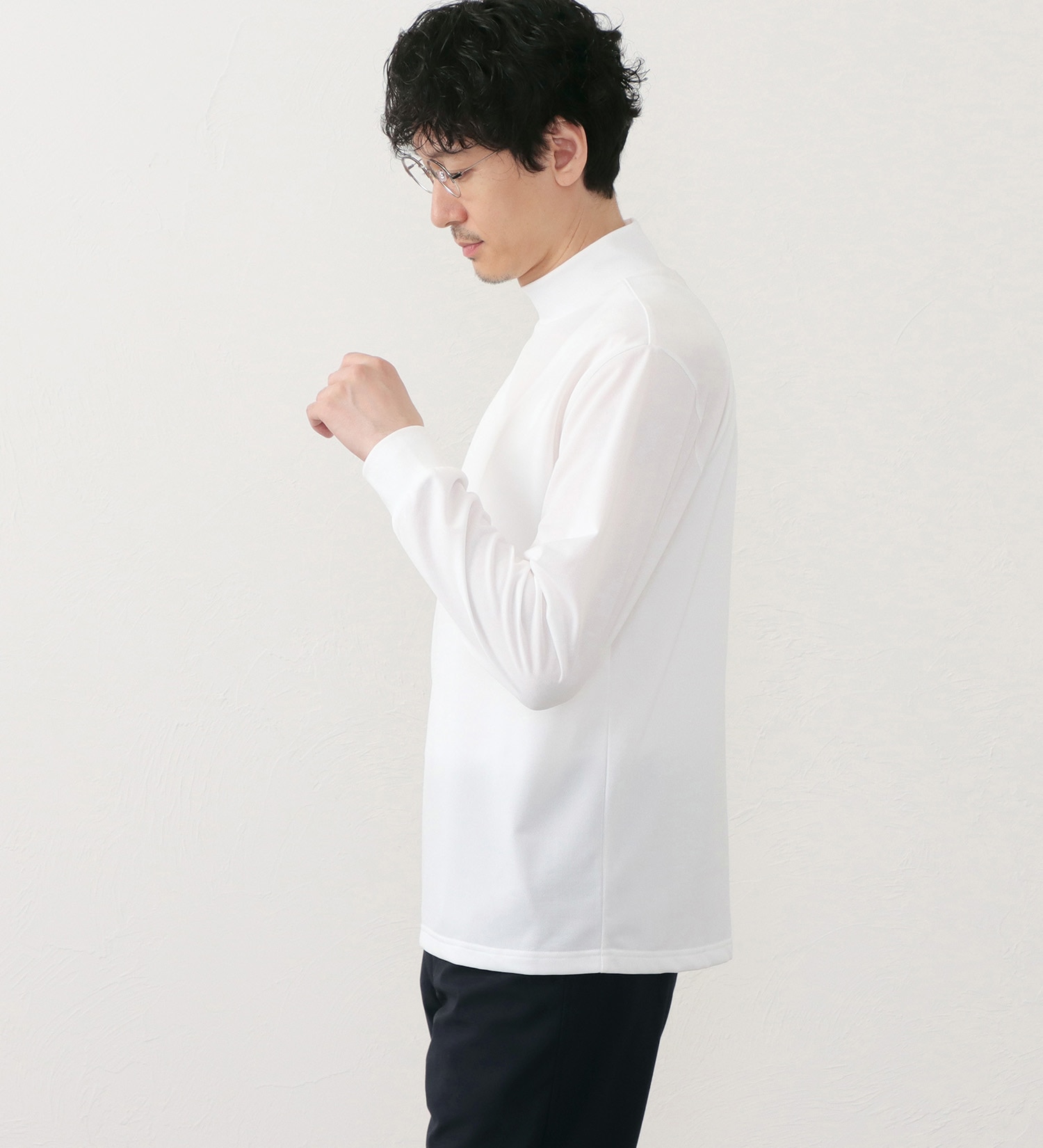 EDWIN(エドウイン)のデニスラ 長袖モックネック Tシャツ【吸水速乾/抗菌防臭/ビジネス】|トップス/Tシャツ/カットソー/メンズ|ホワイト