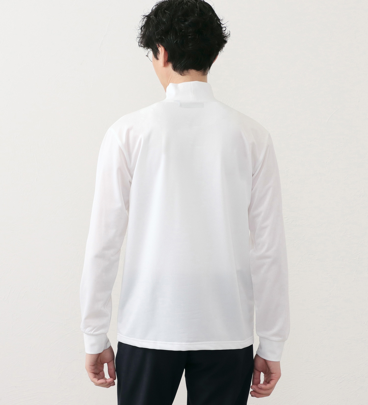 EDWIN(エドウイン)のデニスラ 長袖モックネック Tシャツ【吸水速乾/抗菌防臭/ビジネス】|トップス/Tシャツ/カットソー/メンズ|ホワイト