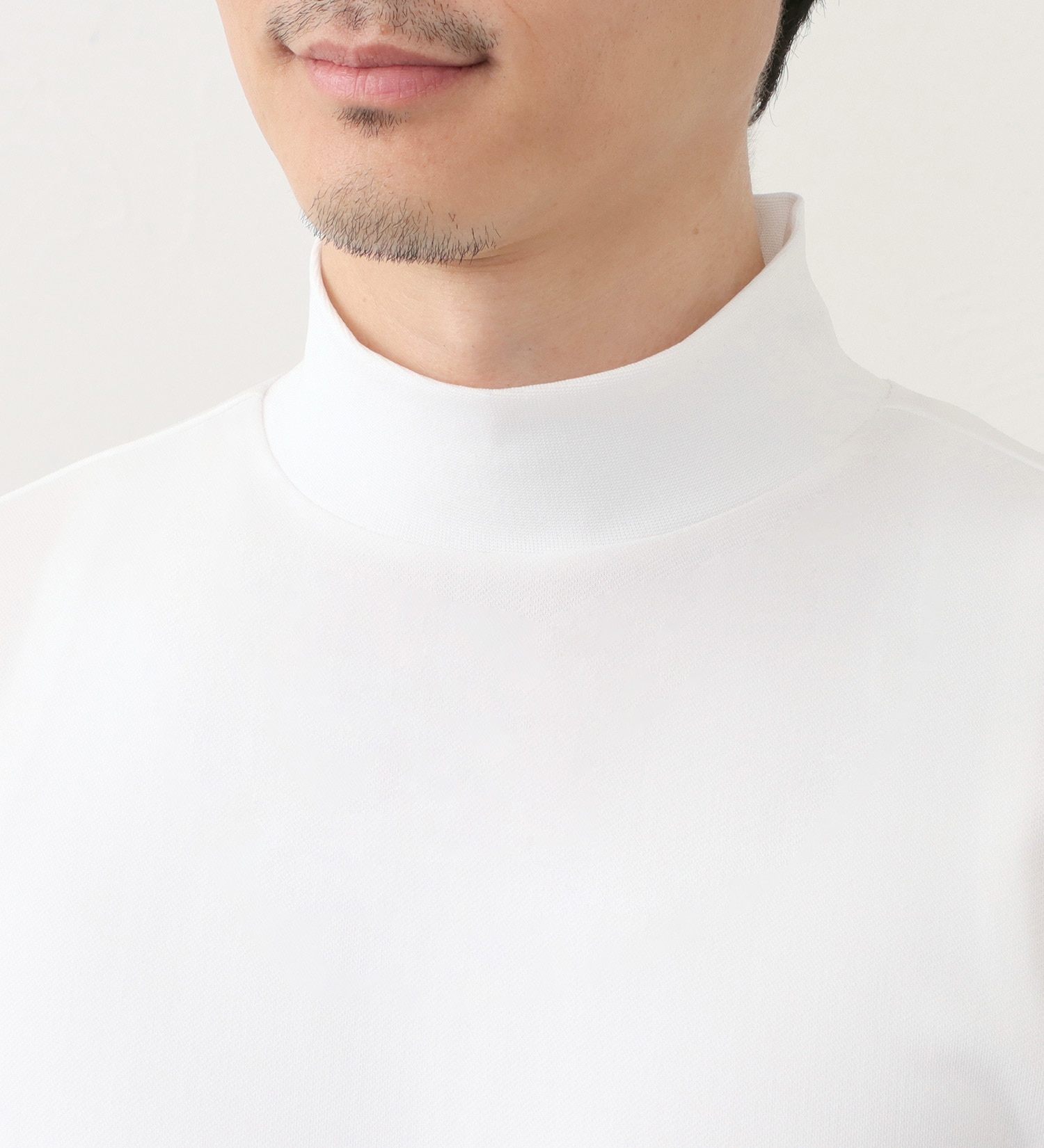 EDWIN(エドウイン)のデニスラ 長袖モックネック Tシャツ【吸水速乾/抗菌防臭/ビジネス】|トップス/Tシャツ/カットソー/メンズ|ホワイト
