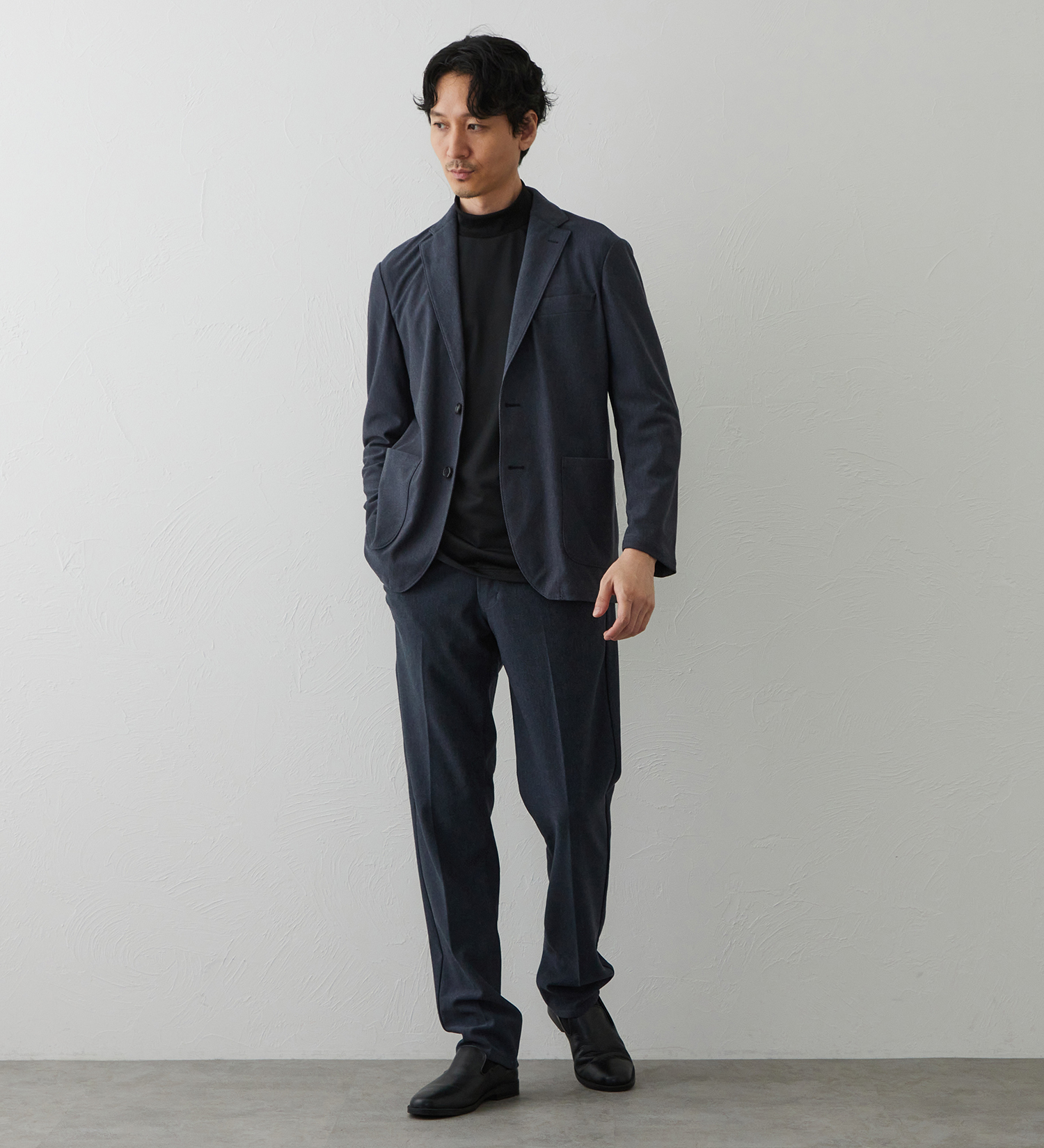 EDWIN(エドウイン)のデニスラ 長袖モックネック Tシャツ【吸水速乾/抗菌防臭/ビジネス】|トップス/Tシャツ/カットソー/メンズ|ブラック