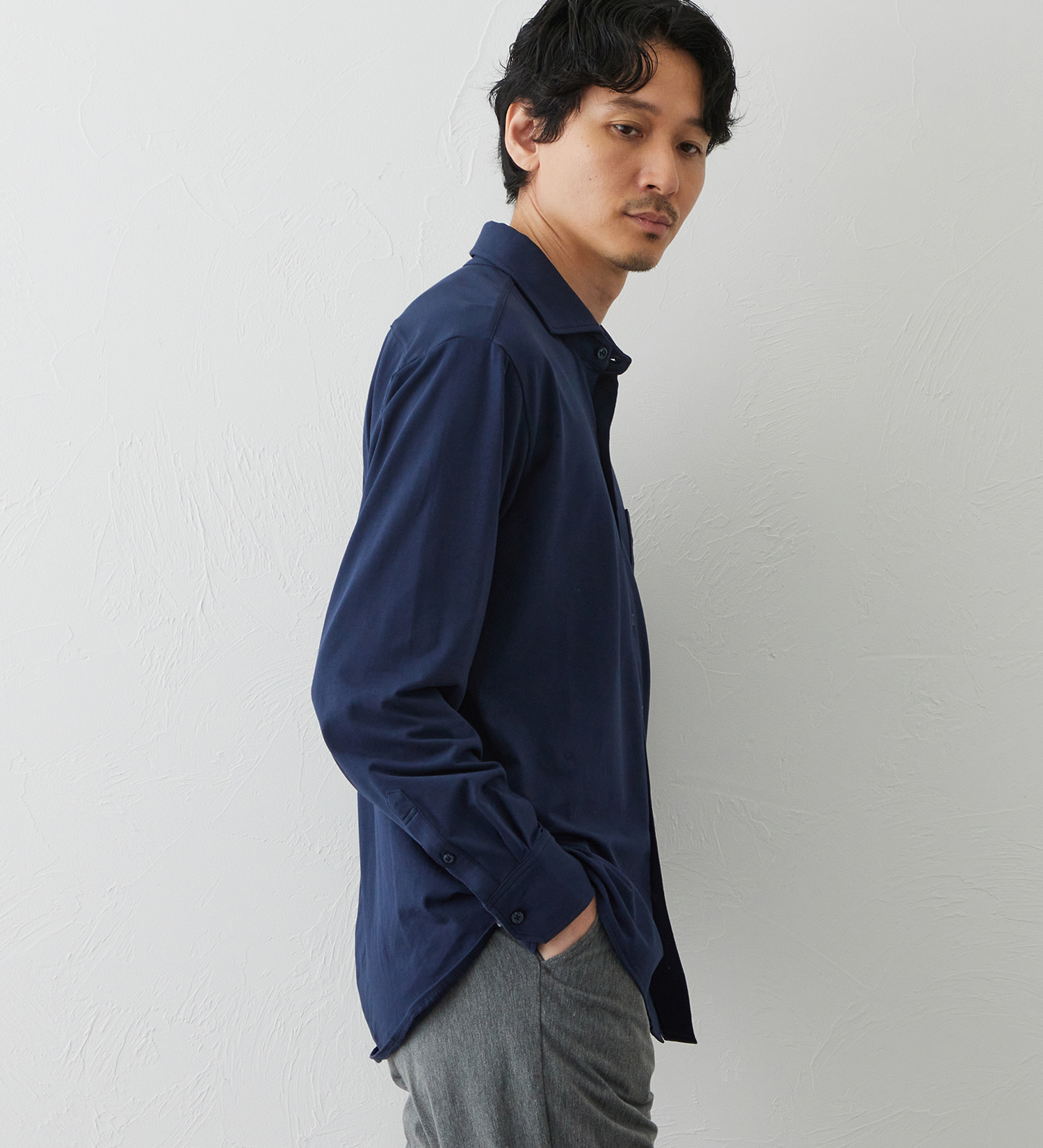 EDWIN(エドウイン)のデニスラ 長袖シャツ【抗菌防臭/UVカット/ストレッチ/ビジネス】|トップス/シャツ/ブラウス/メンズ|ネイビー