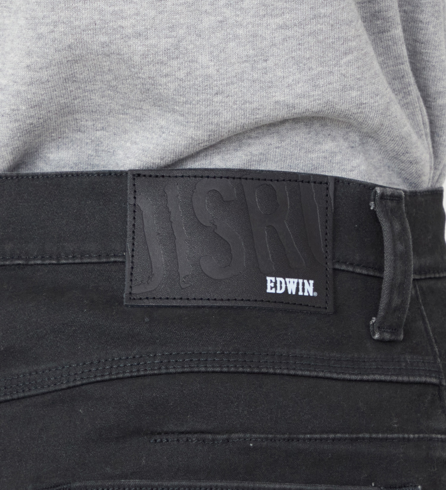 EDWIN(エドウイン)の【試着対象】DISRUPTION レギュラーストレート ジーンズ デニムパンツ|パンツ/デニム / ジーンズパンツ/メンズ|チャコールグレー