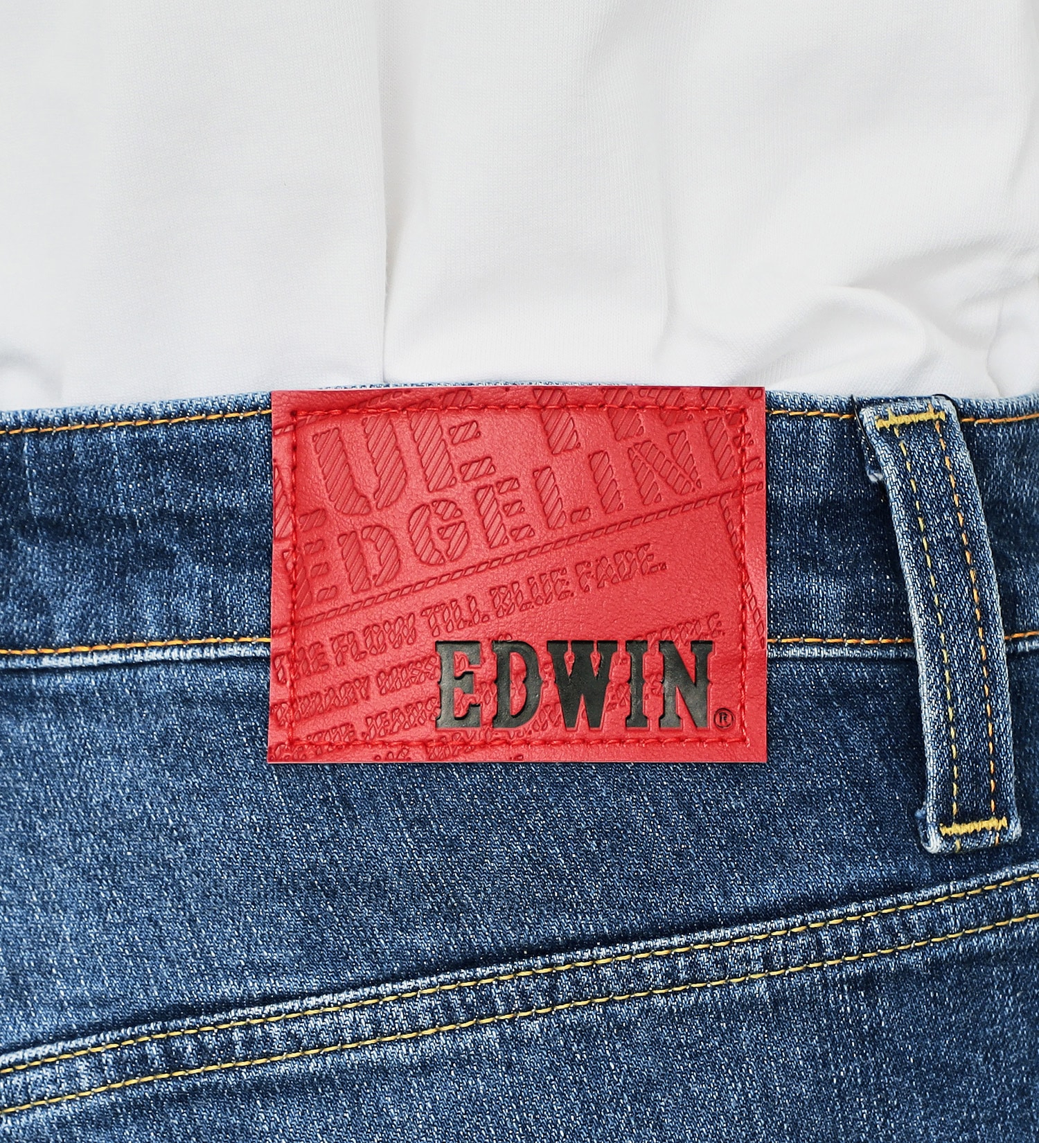 EDWIN(エドウイン)のEDGE LINE スリムテーパードデニムジーンズ【アウトレット店舗・WEB限定】|パンツ/デニムパンツ/メンズ|中色ブルー
