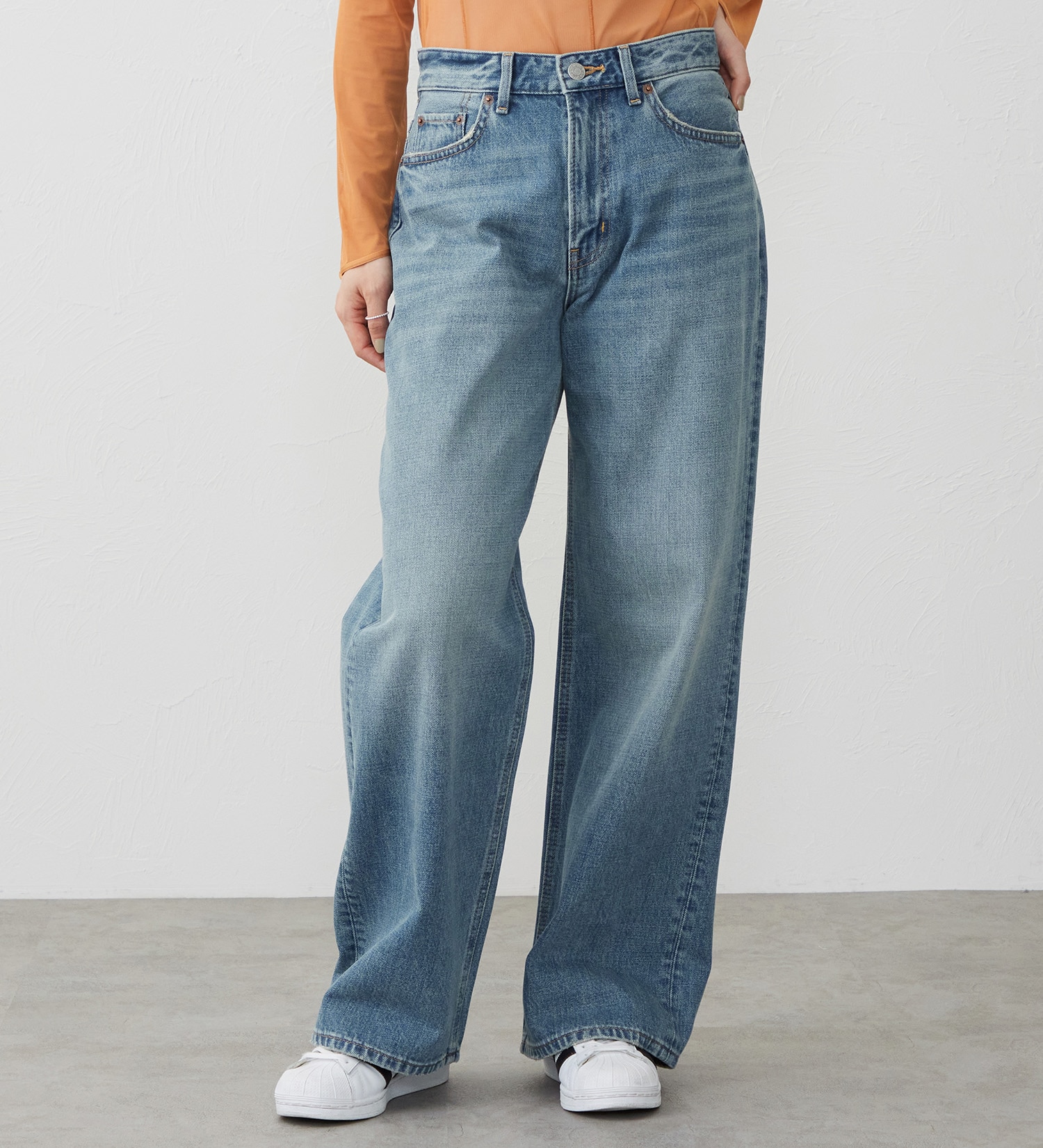 EDWIN(エドウイン)の【試着対象】ワイドストレート デニムパンツ ジーンズ|パンツ/デニム / ジーンズパンツ/レディース|淡色ブルー