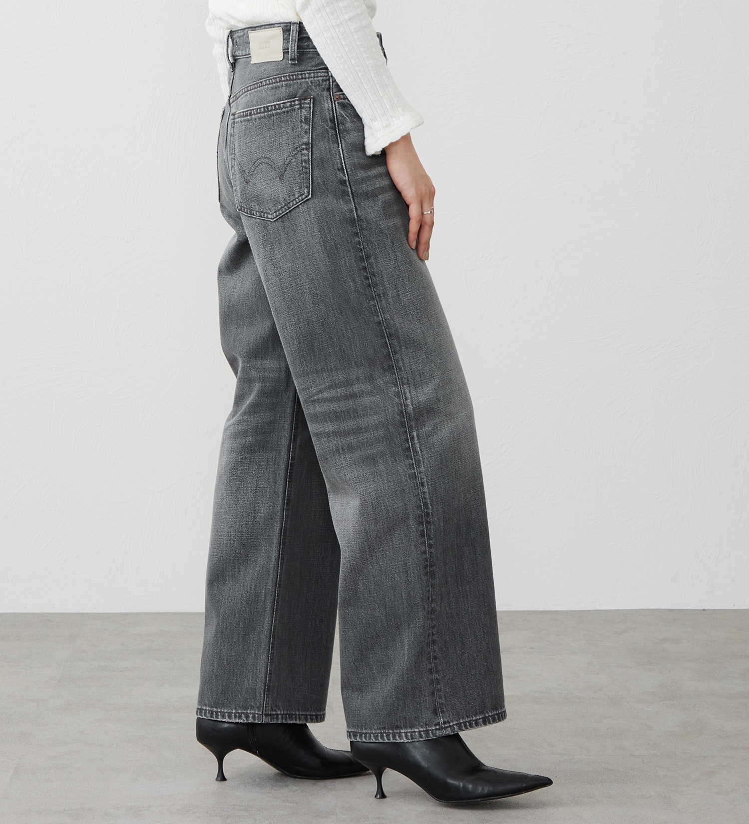 EDWIN(エドウイン)の【試着対象】ワイドストレート デニムパンツ ジーンズ|パンツ/デニム / ジーンズパンツ/レディース|ブラックデニム